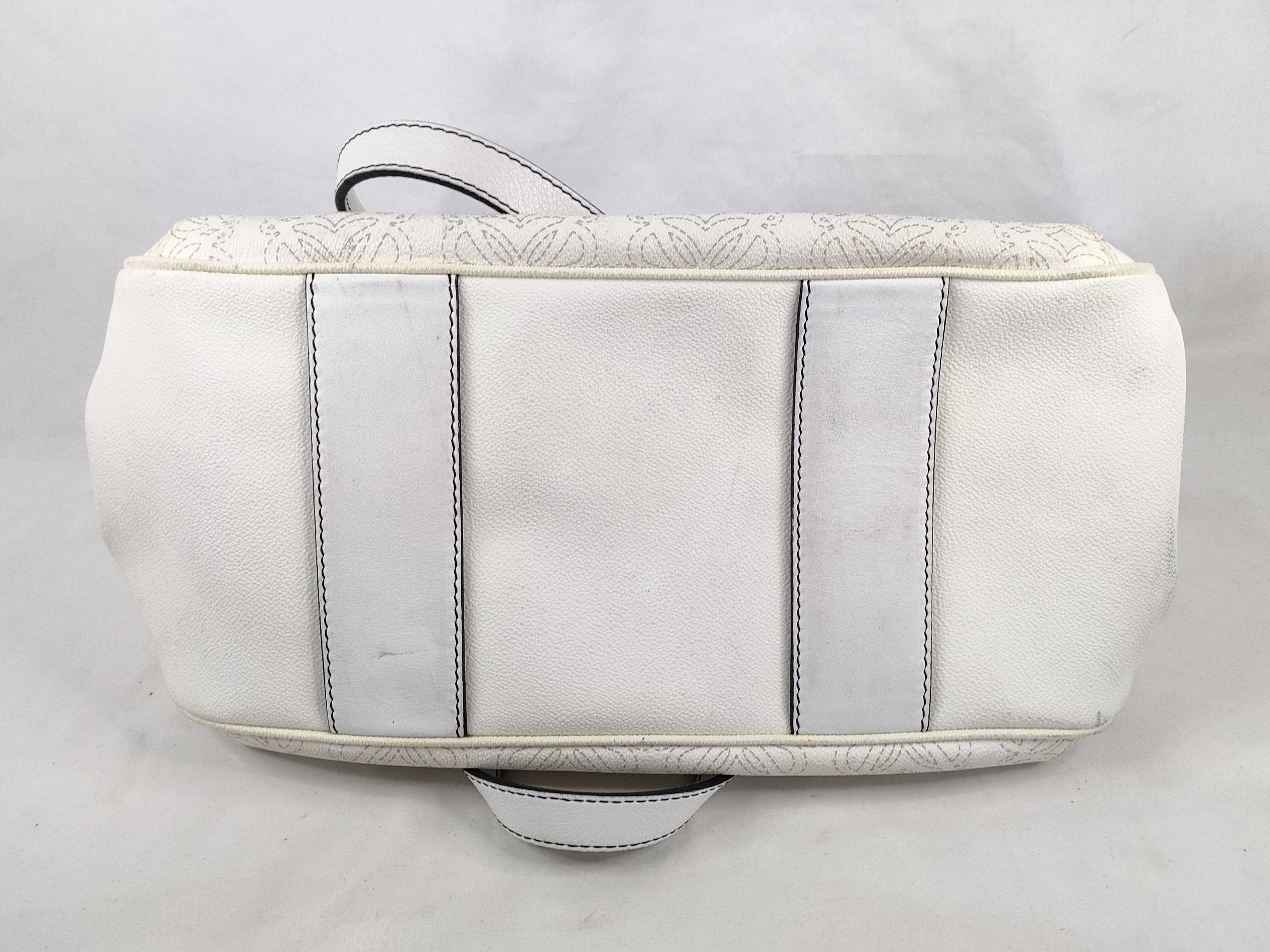logo leather tote bag — view 7