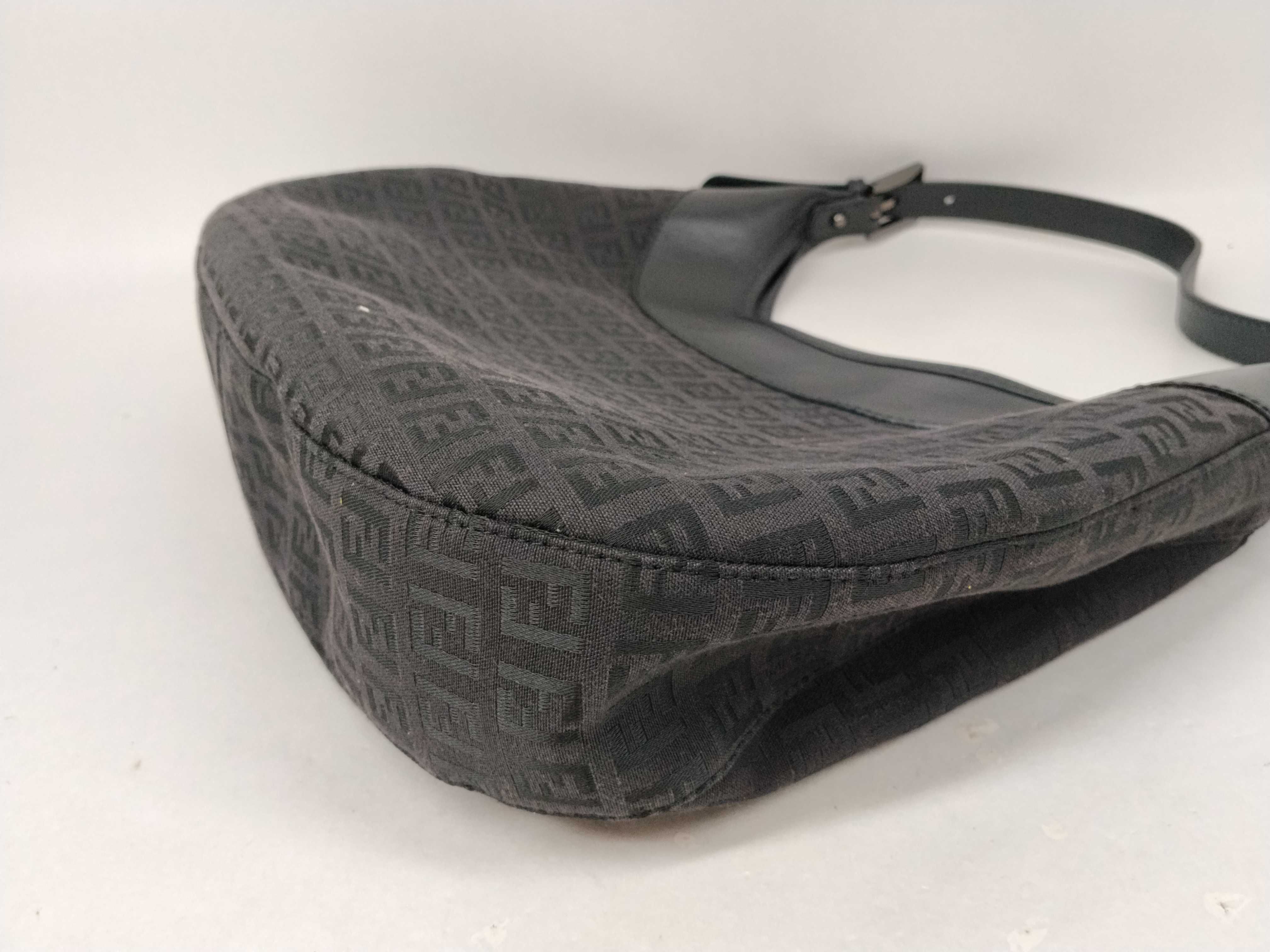 One-Shoulder Black Shoulder Bag — view 6