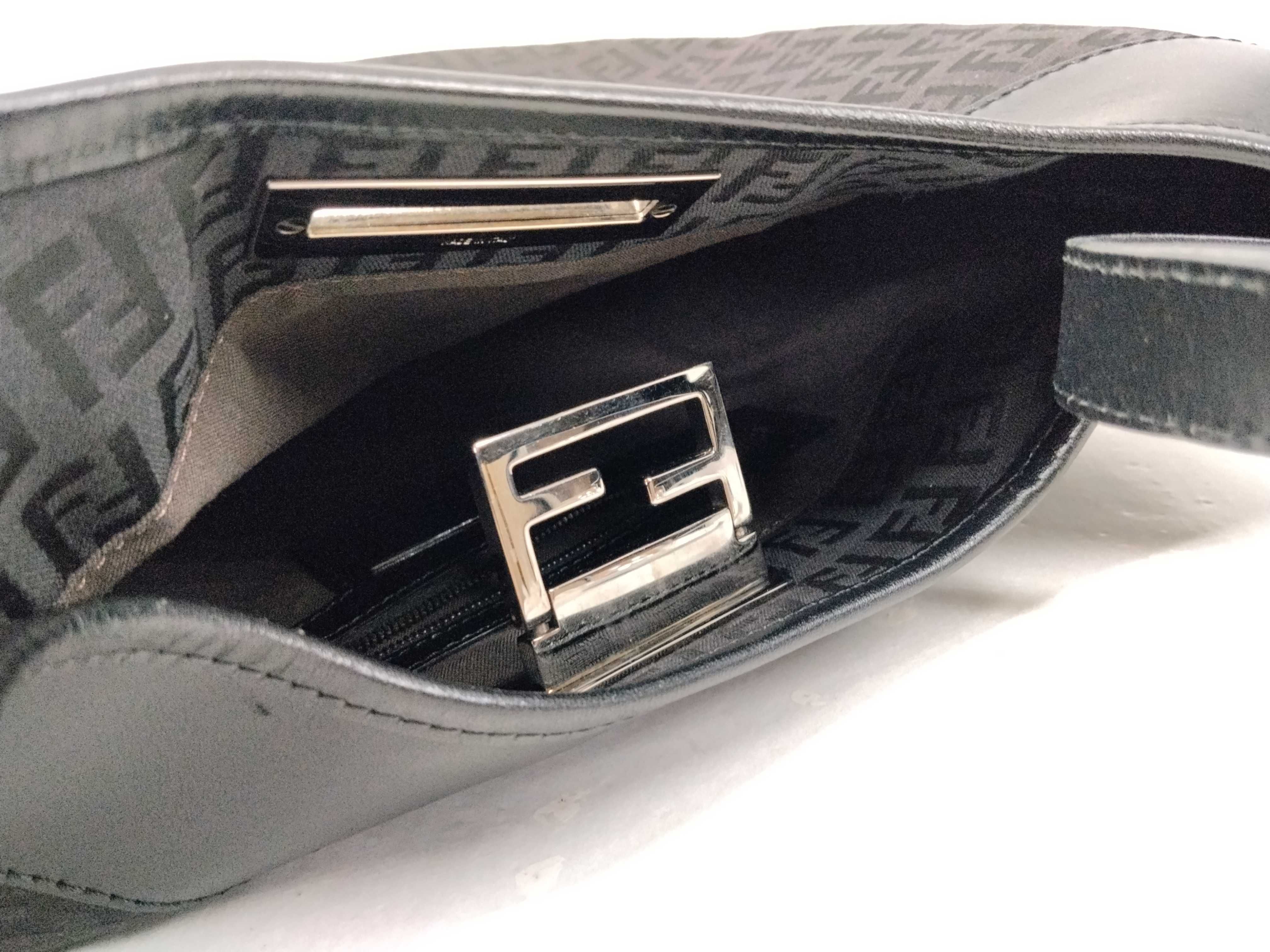 One-Shoulder Black Shoulder Bag — view 8