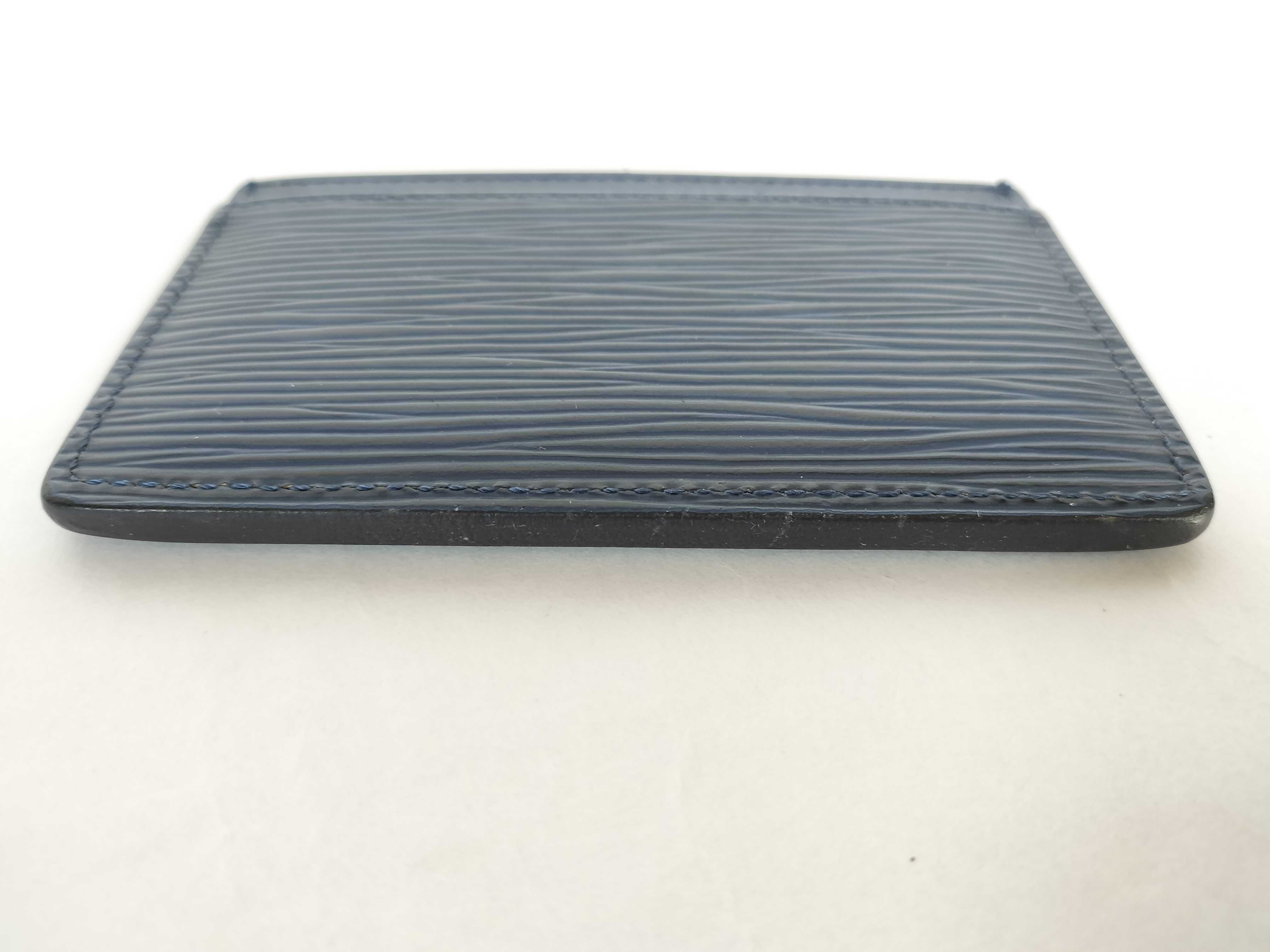 Epi LV M60330 Portecartes Simple Epi Indigo Blue Card Case — view 4