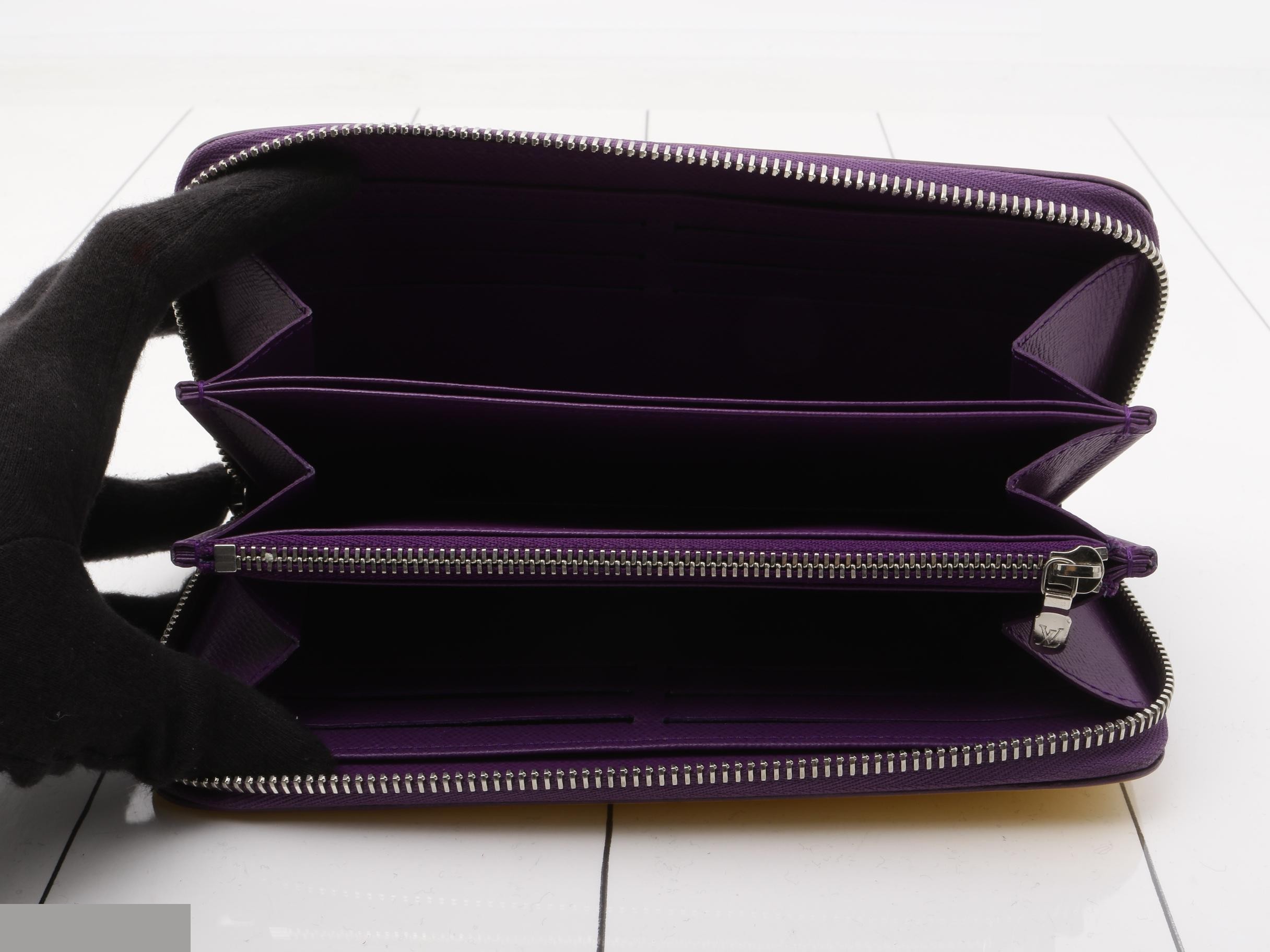 Zippy Wallet — view 4