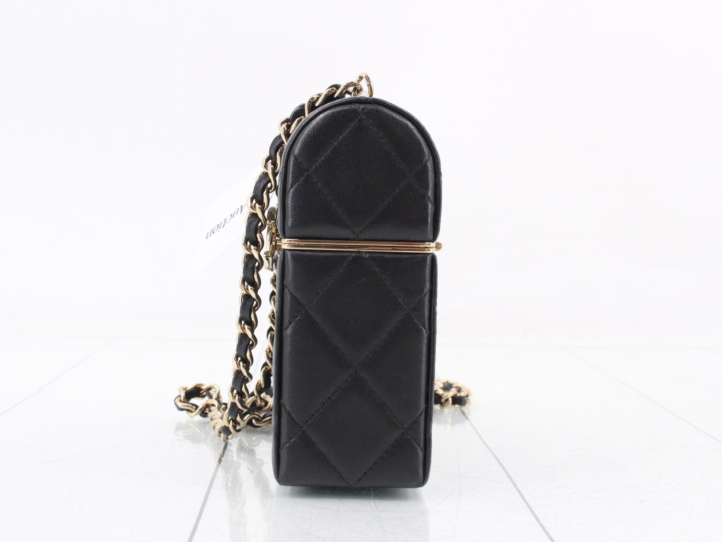 Box Shoulder Bag with Chain — view 3