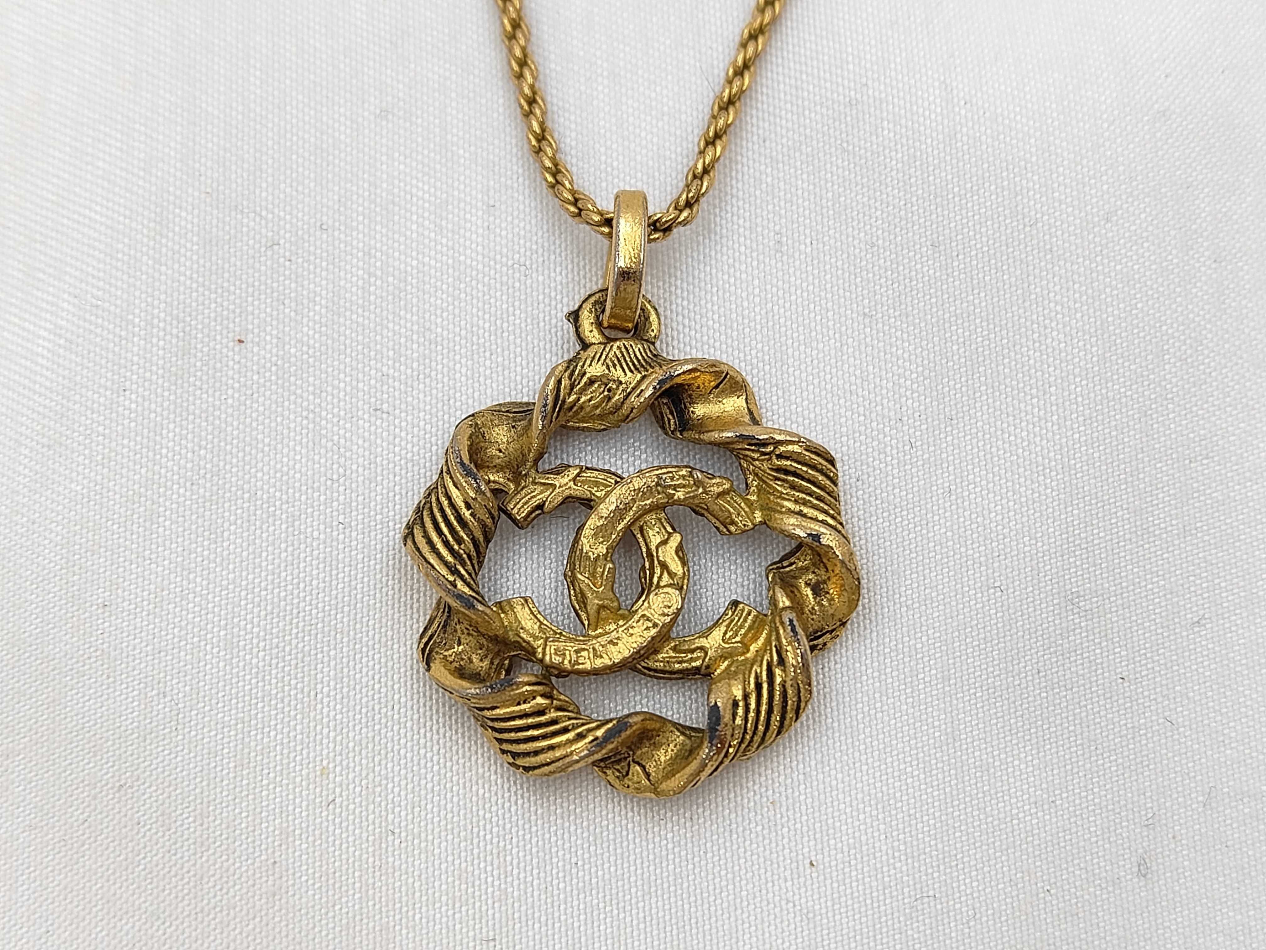 Coco Mark Necklace GP 7.4g Necklace — view 2
