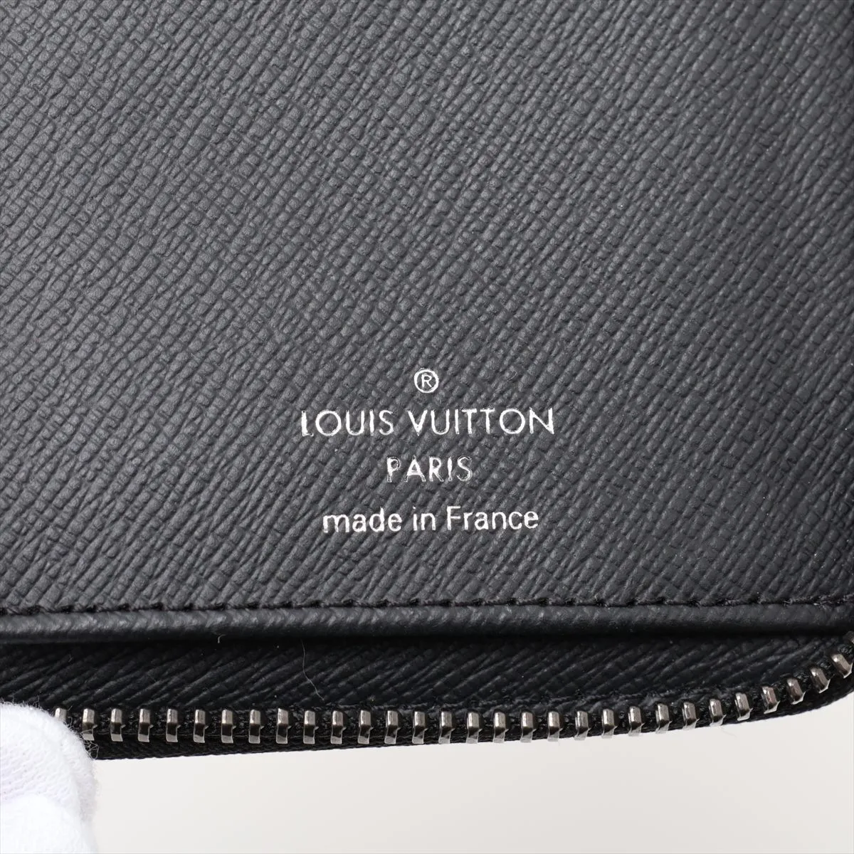 Monogram Eclipse Zippy Wallet Vertical M62295 Black Round Zip Wallet — view 7