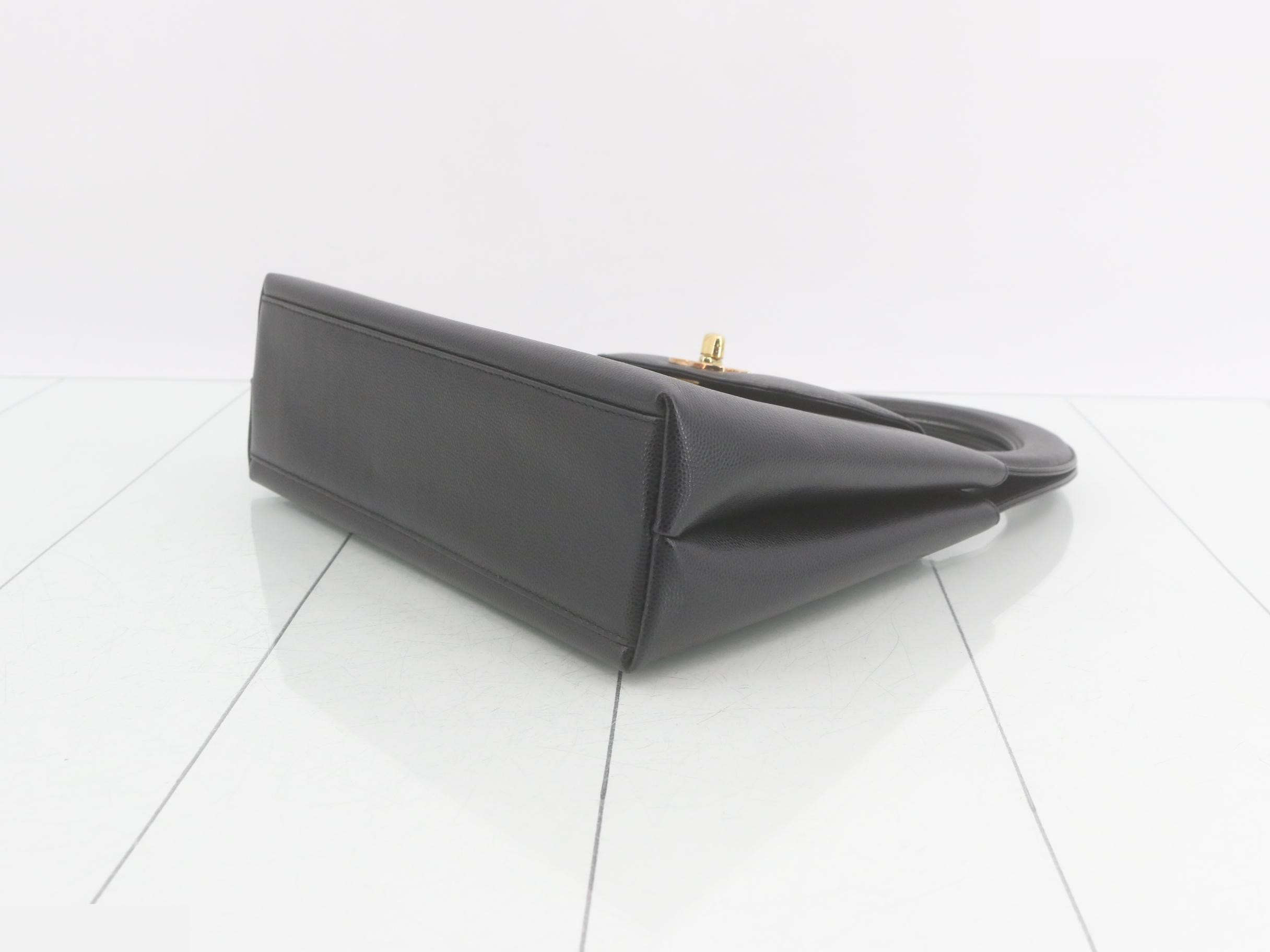 Matelassé caviar leather handbag, model number 5. — view 6