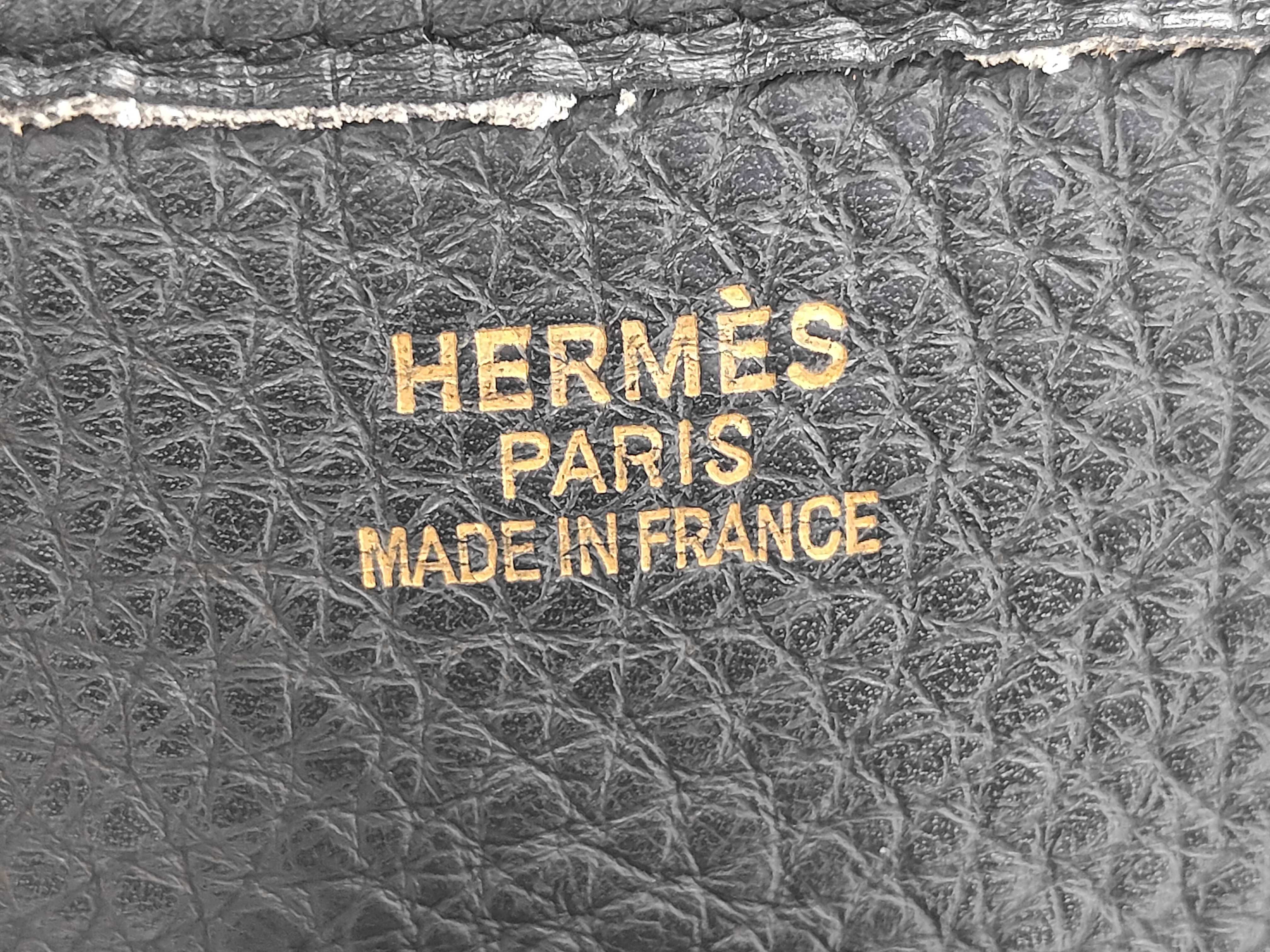 Evelyne III PM Black G stamp Taurillon Clemence leather Shoulder bag with dust bag and strap — view 11