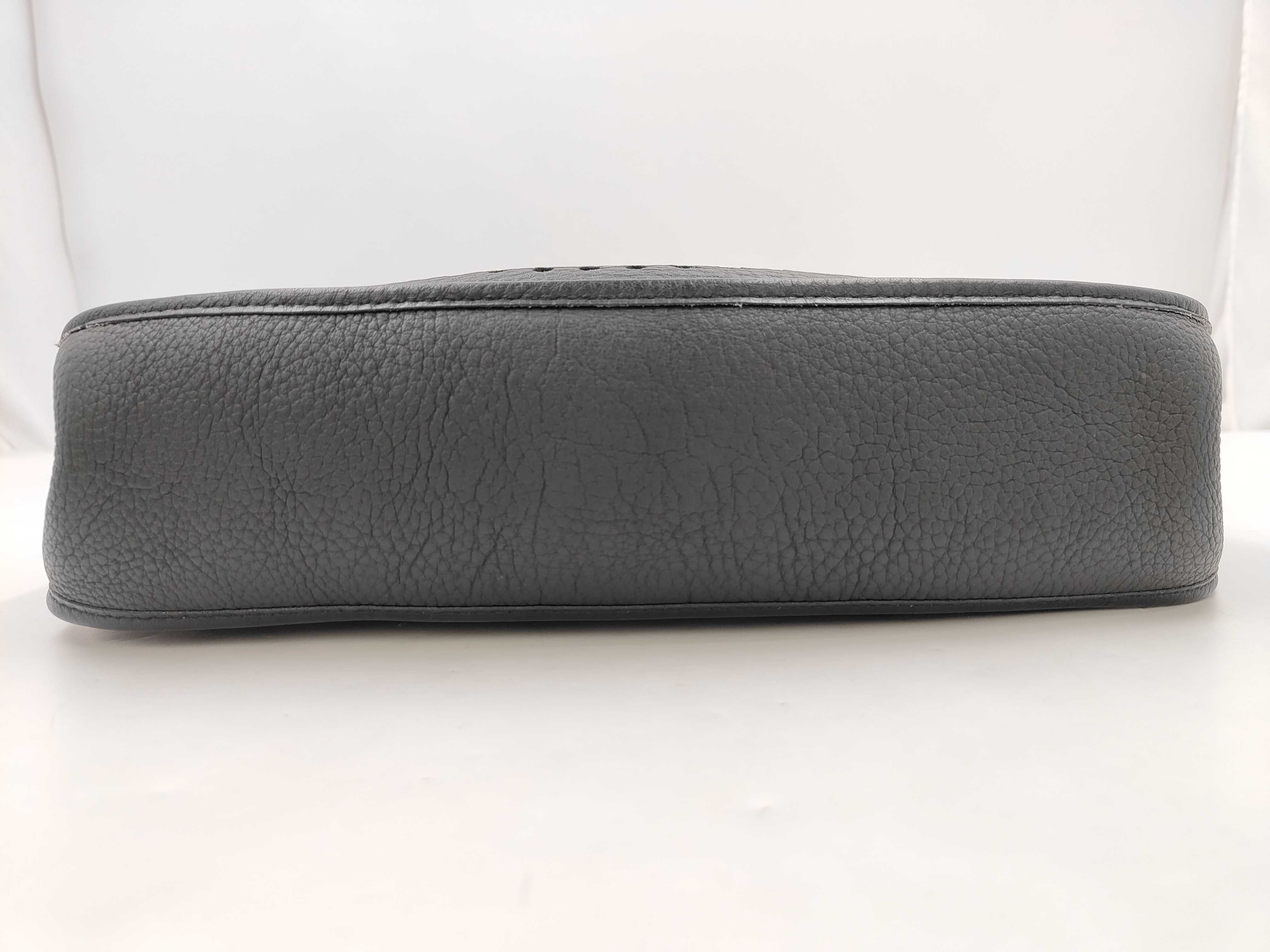 Evelyne III PM Black G stamp Taurillon Clemence leather Shoulder bag with dust bag and strap — view 6