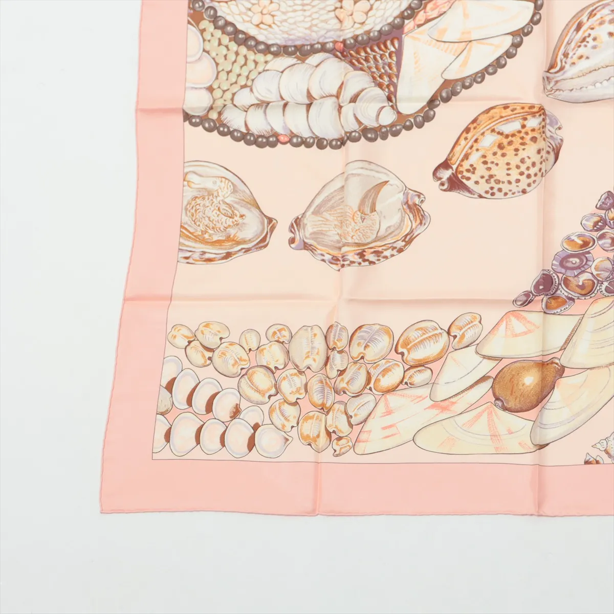 Carre 90 Rocaille Seashell Scarf Silk Pink — view 5