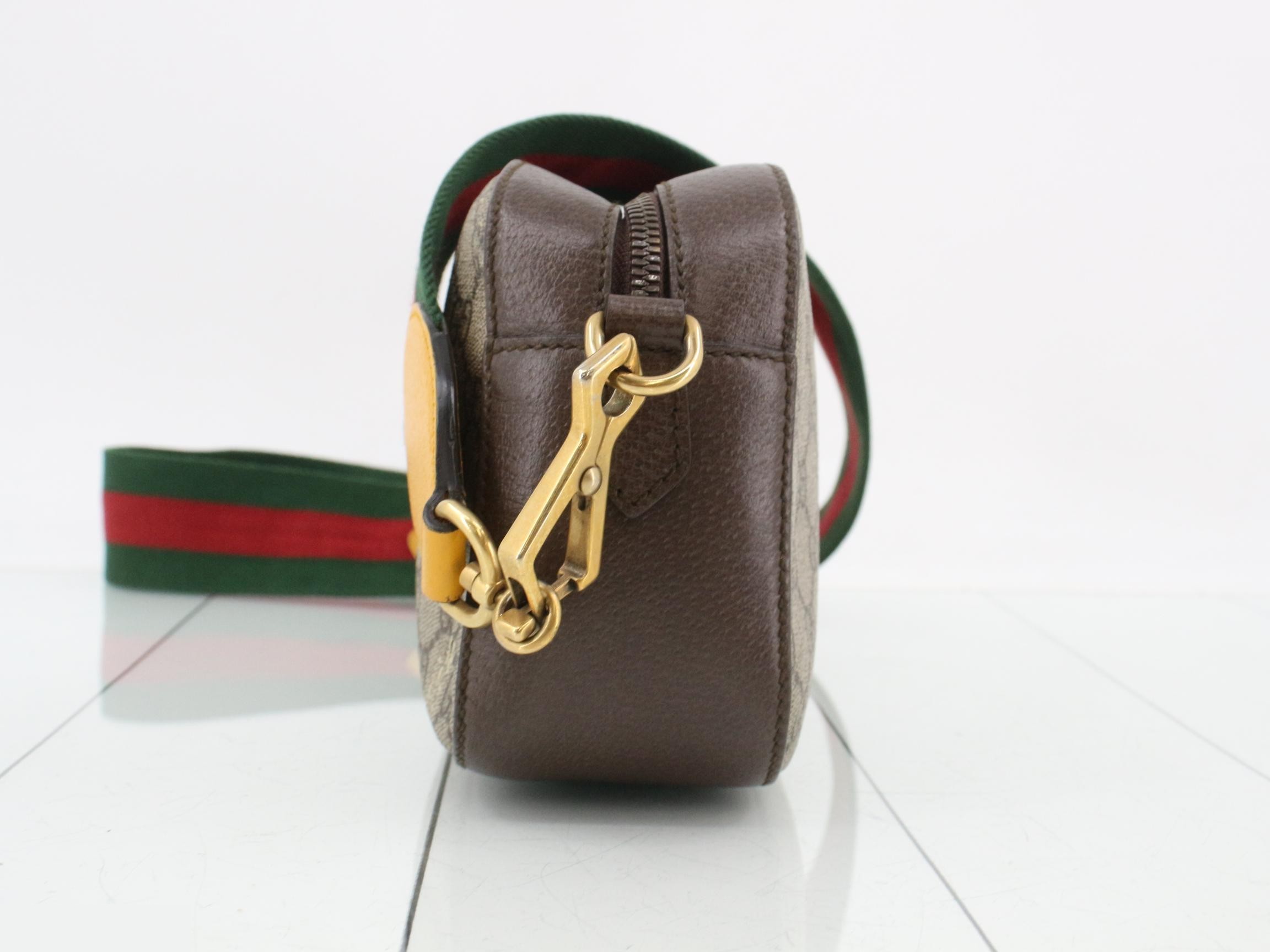 GG Supreme Neo Vintage Sherry Shoulder Bag — view 3