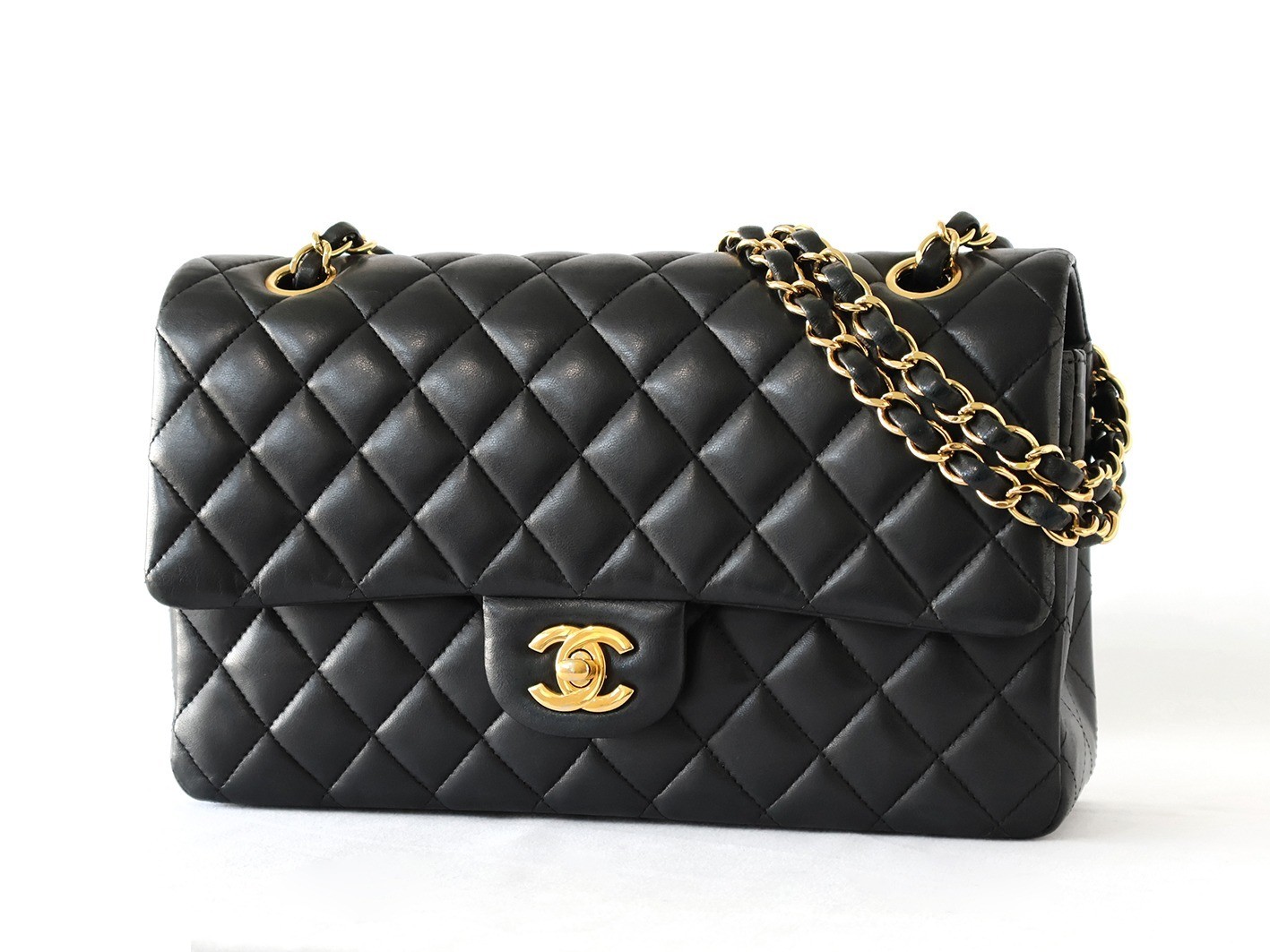 Matelassé 25 Lambskin Double Flap Double Chain Shoulder Bag, Black