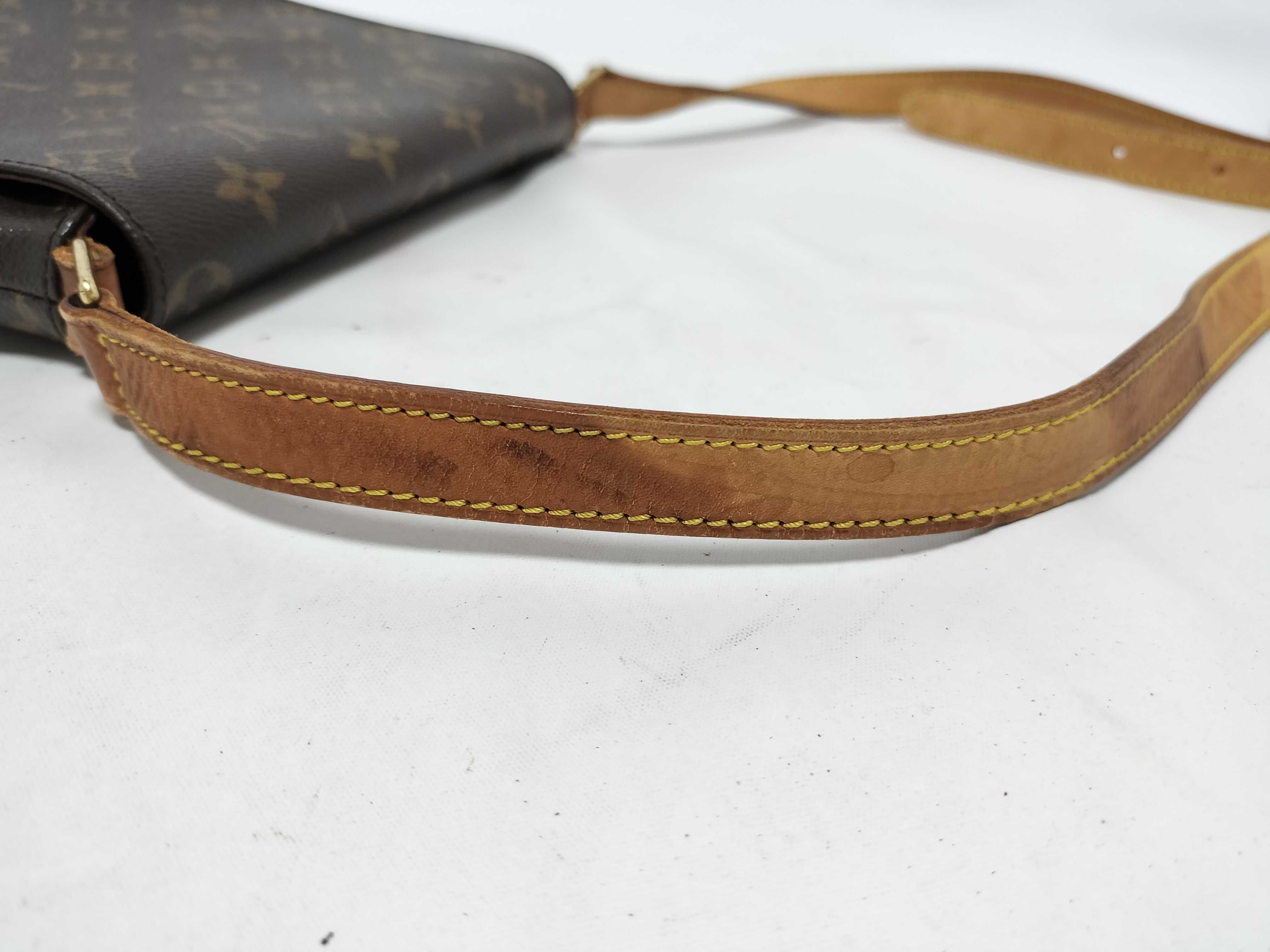 Monogram — view 4