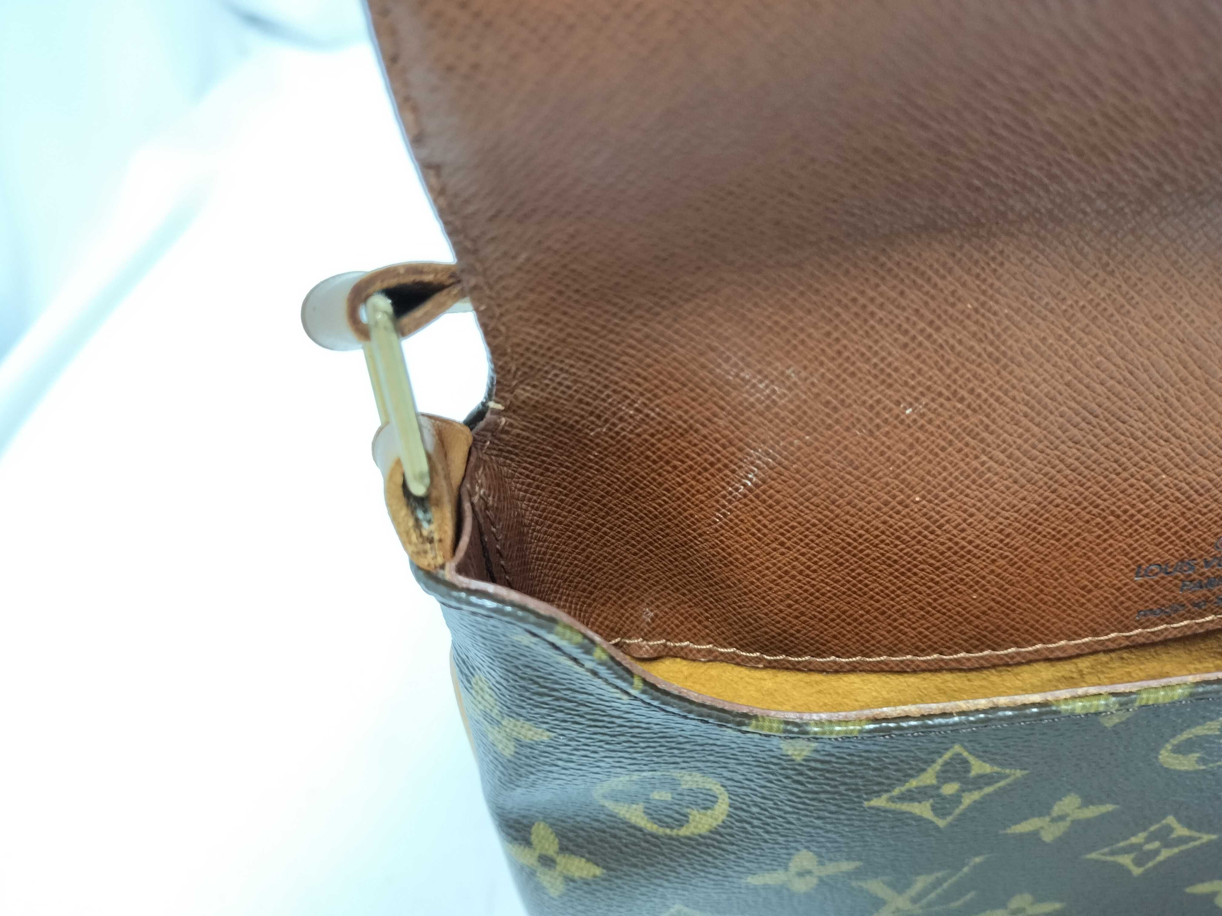 Monogram — view 9