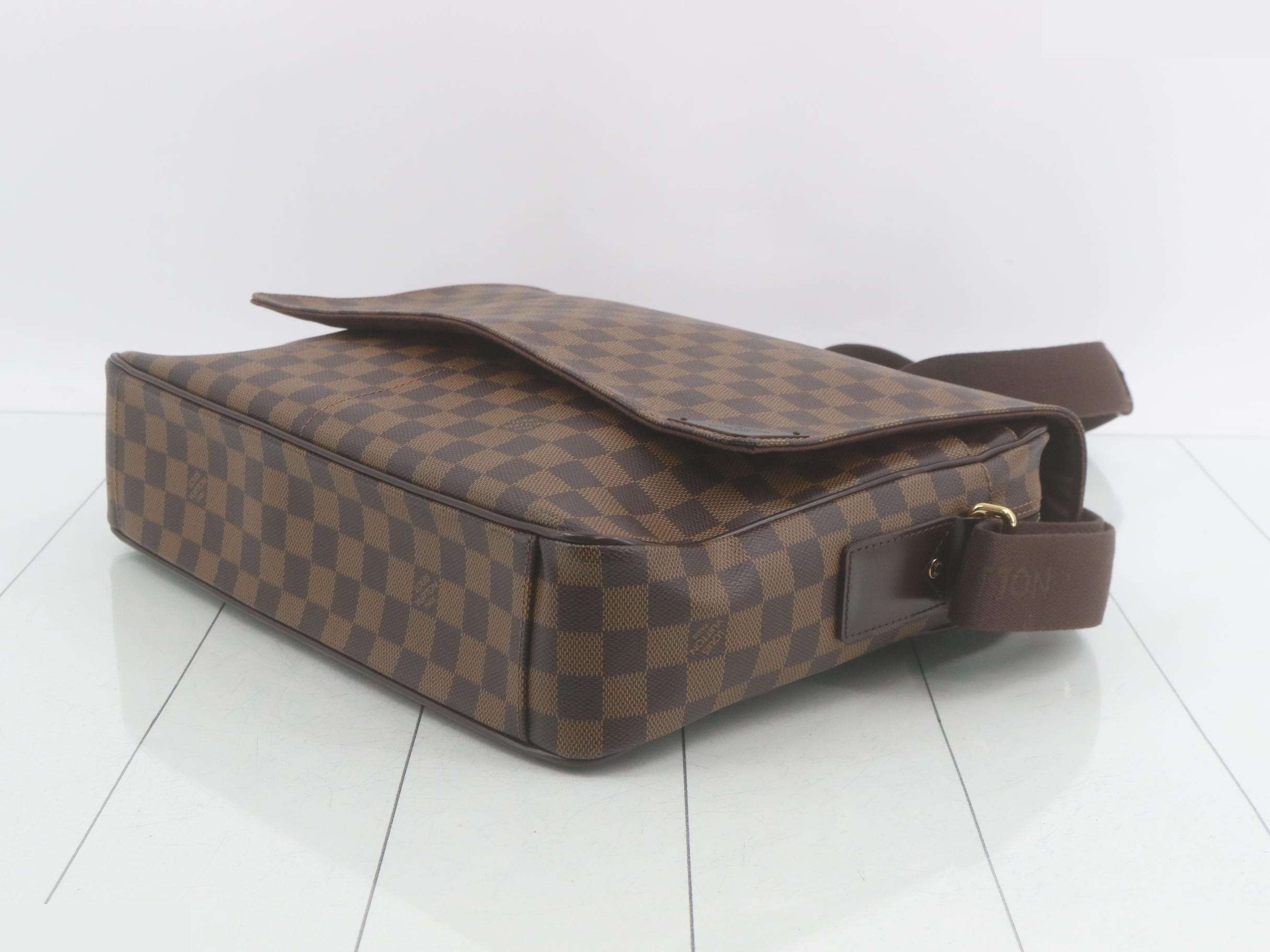 Damier Shelton GM Shoulder Bag — view 6