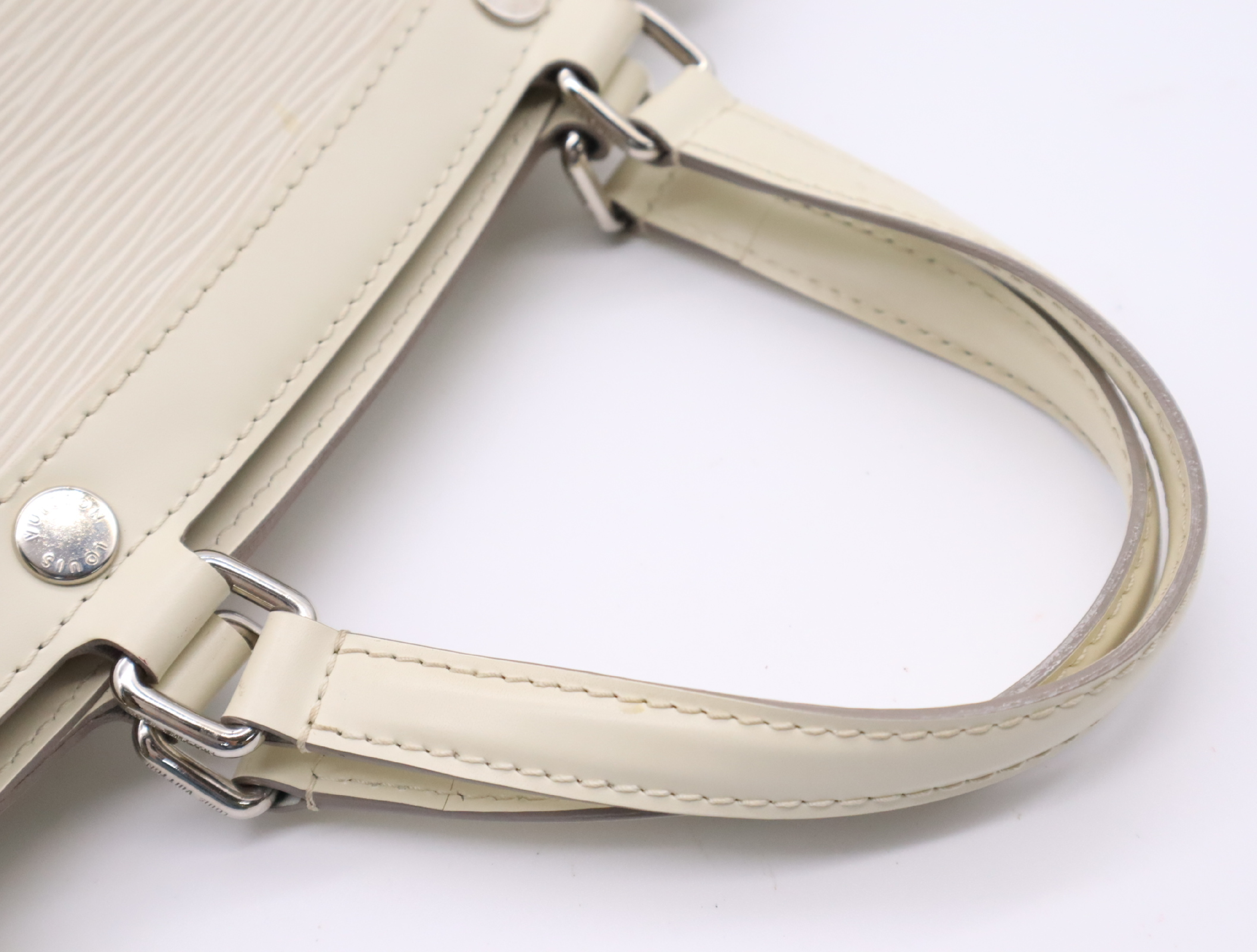 M40330 Epi Blair MM Handbag — view 12