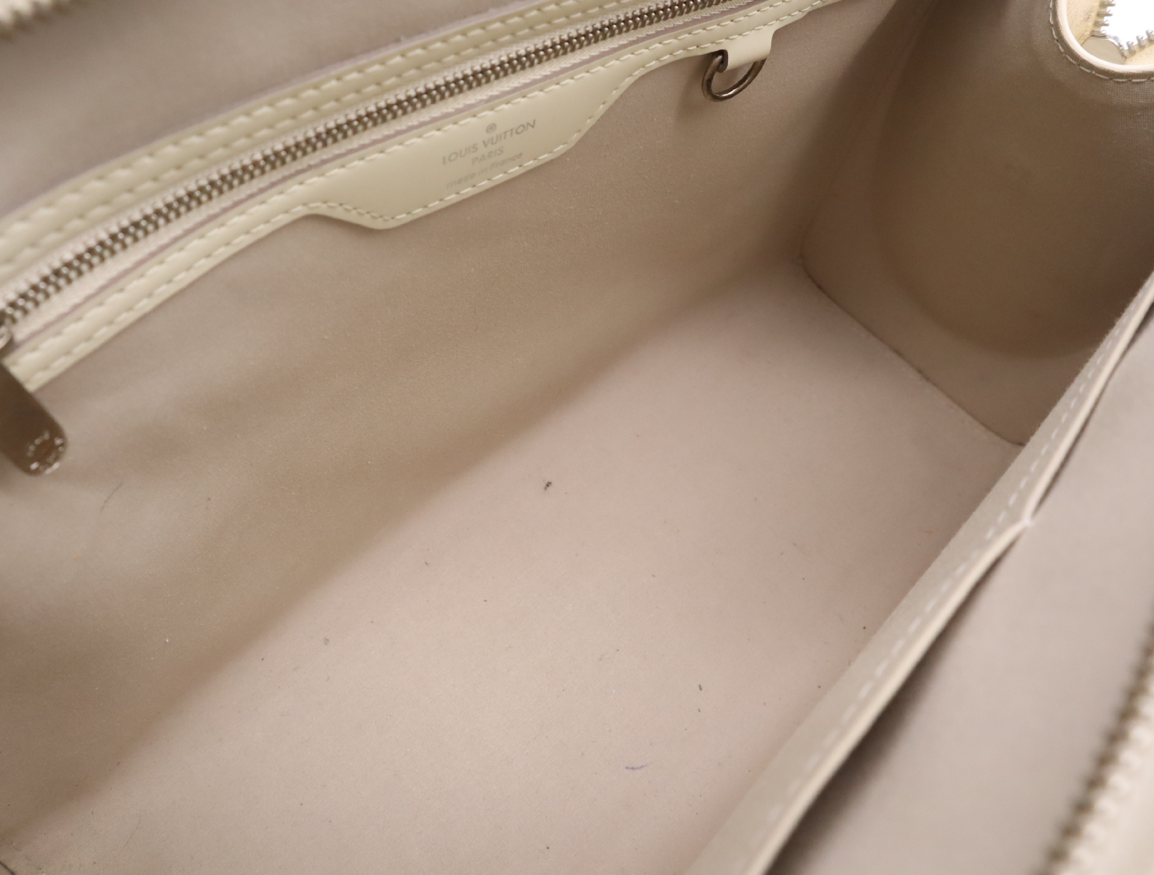 M40330 Epi Blair MM Handbag — view 13
