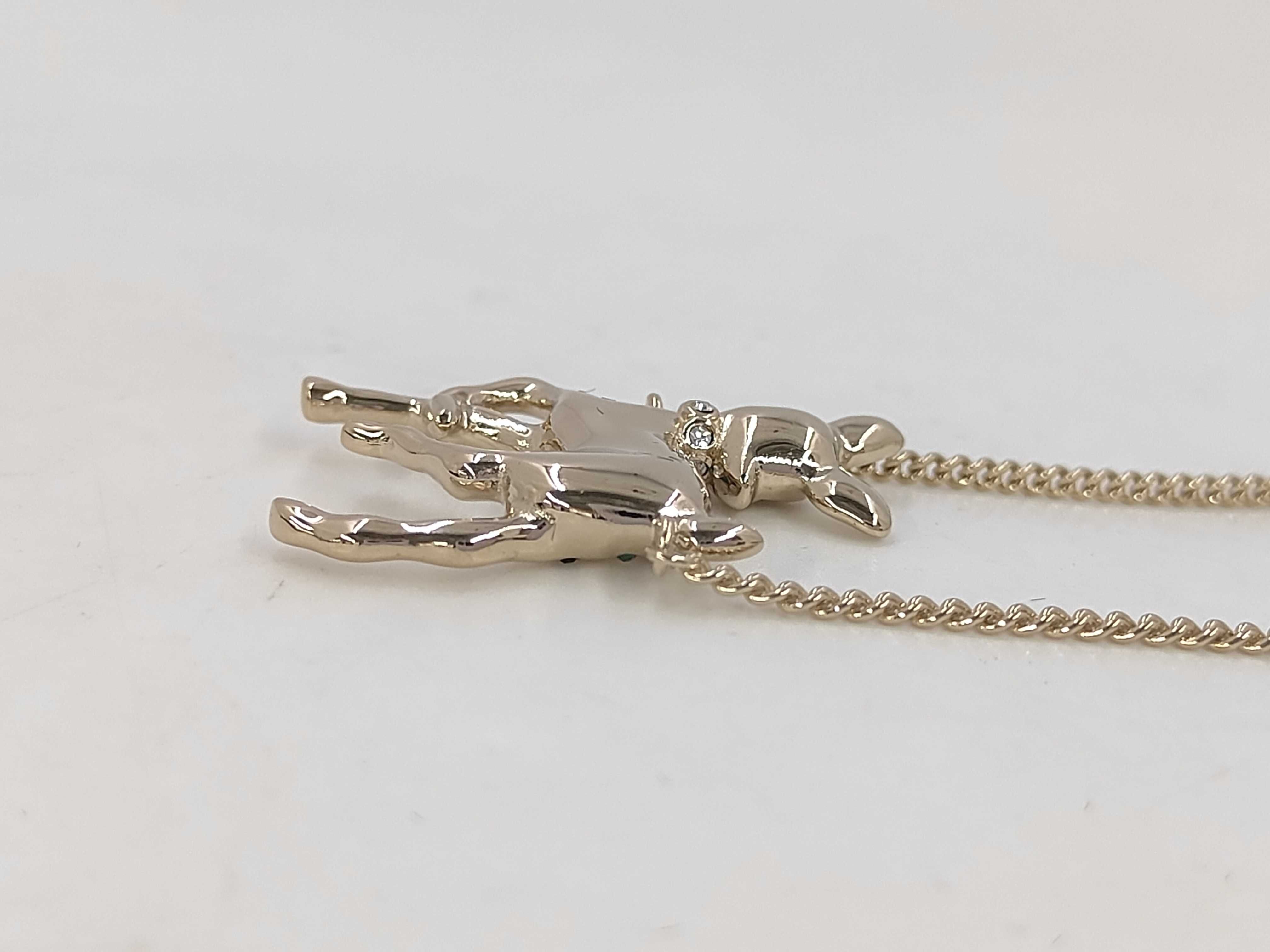 G26C Bambi Coco Mark Rhinestone GP Faux Pearl Necklace — view 4