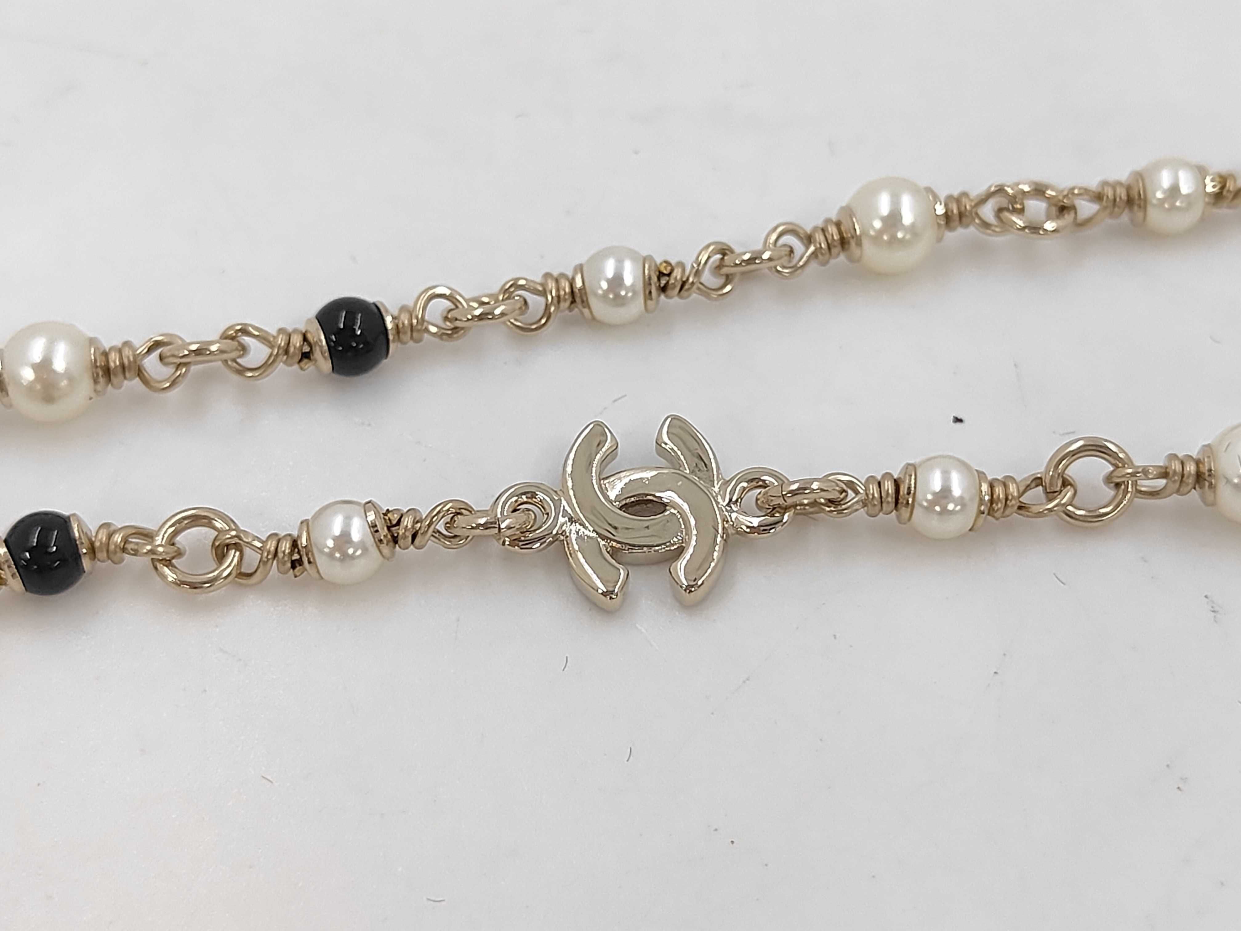 G26C Bambi Coco Mark Rhinestone GP Faux Pearl Necklace — view 5
