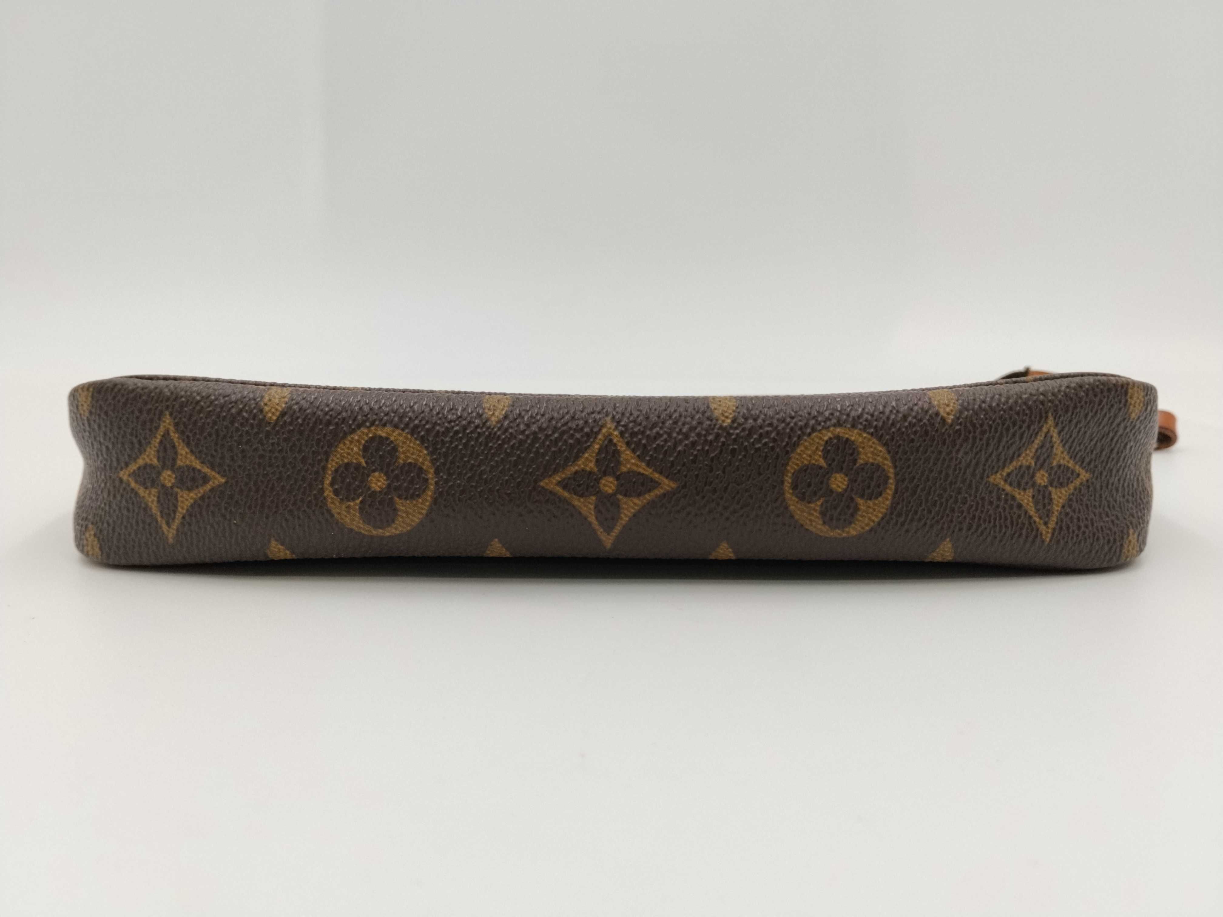 Monogram Vuitton Accessoires Accessory Pouch — view 12