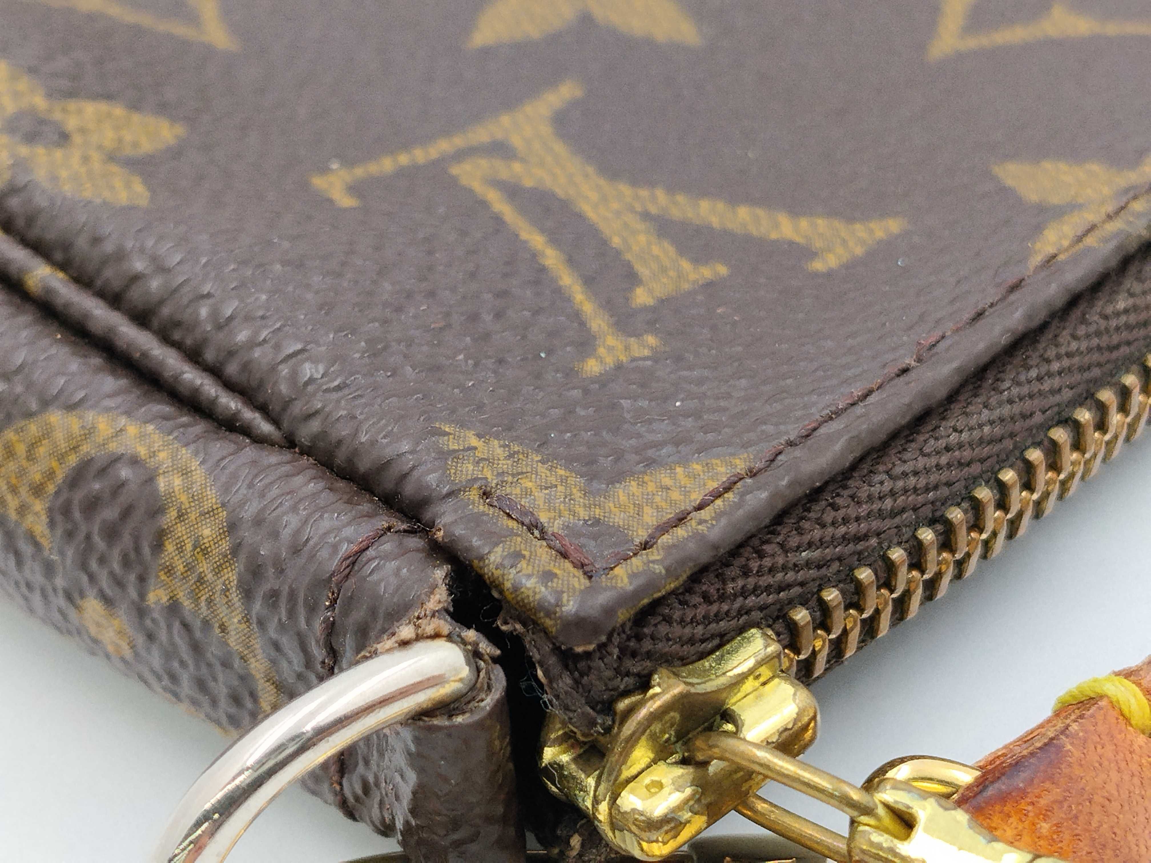 Monogram Vuitton Accessoires Accessory Pouch — view 15