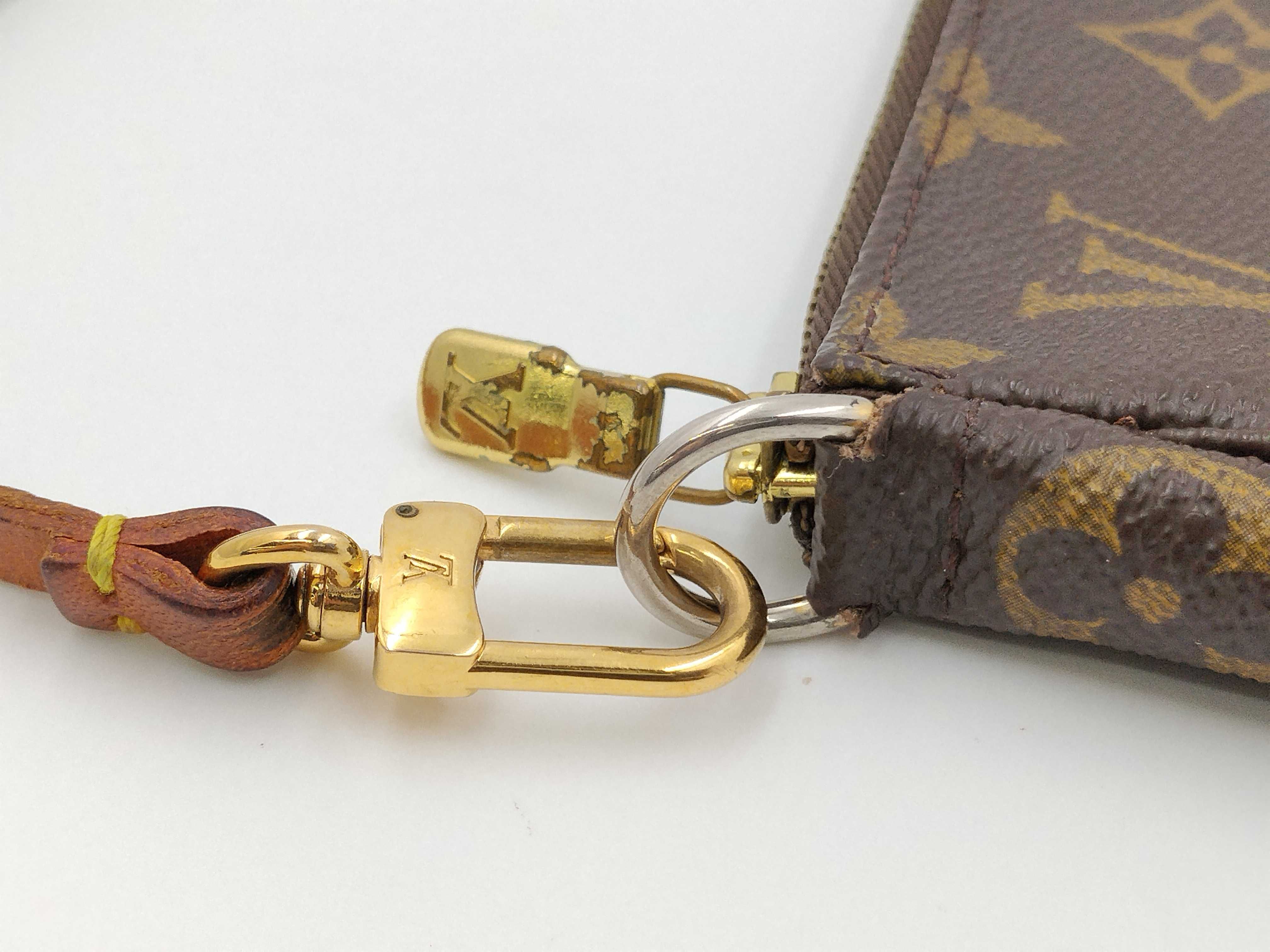 Monogram Vuitton Accessoires Accessory Pouch — view 7