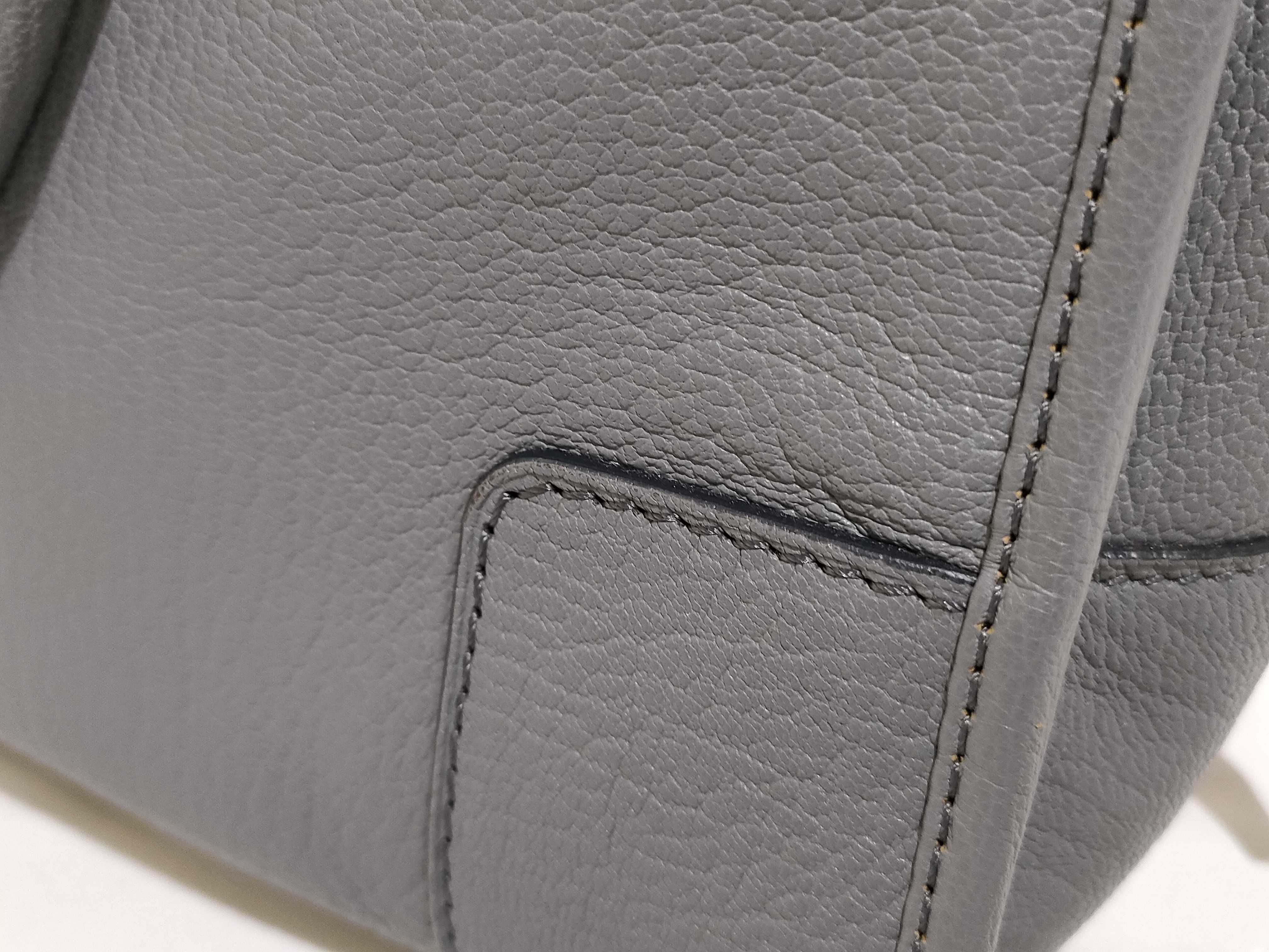 Amazona 28 Leather Handbag, Gray — view 15