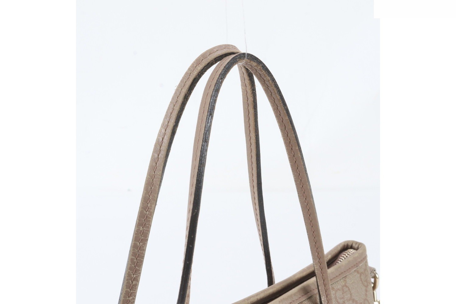 GG Supreme 353440 Leather 2-Way Shoulder Bag — view 3