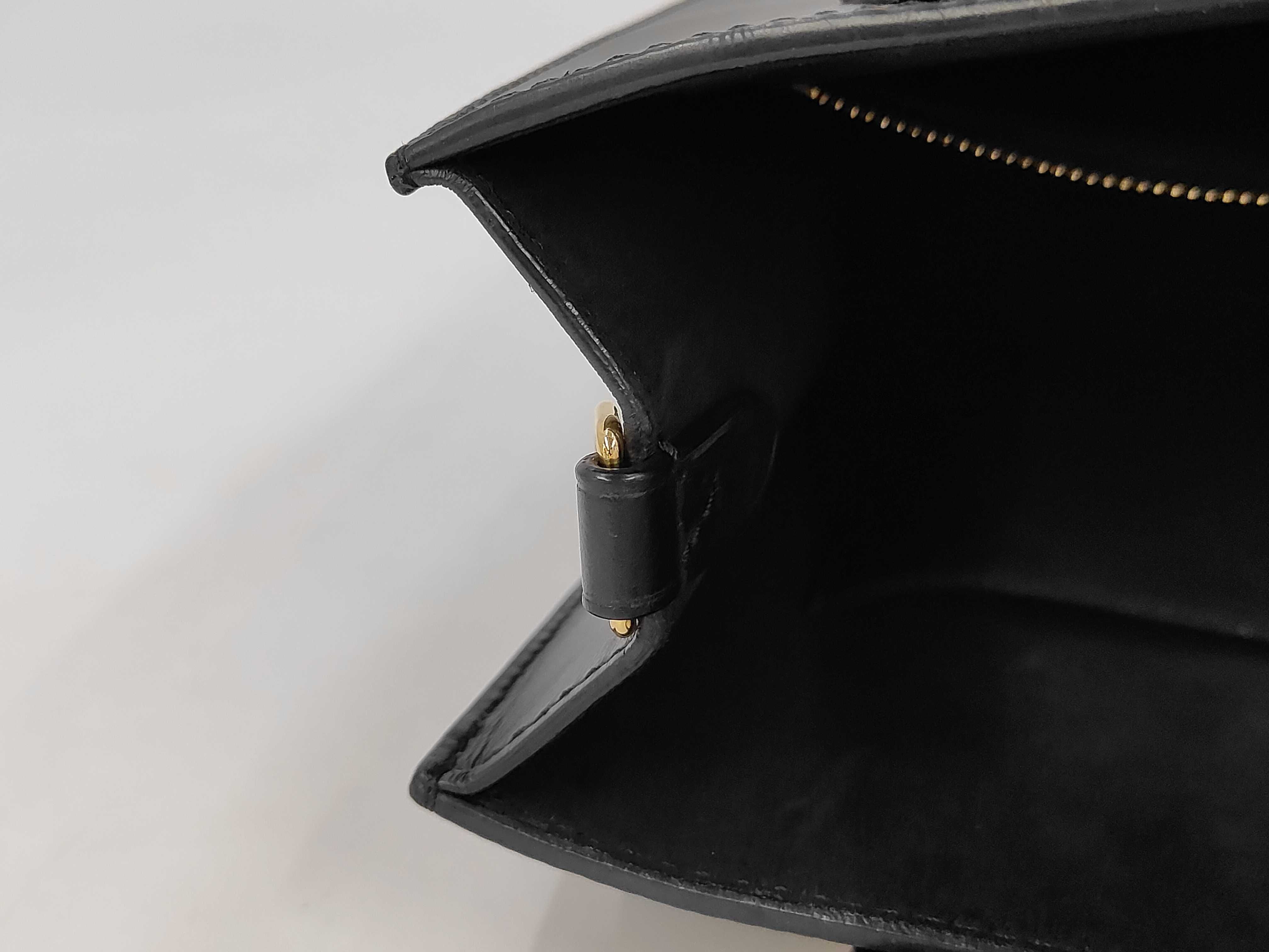 Epi Sac Plat BB Noir M58660 RFID Handbag — view 10