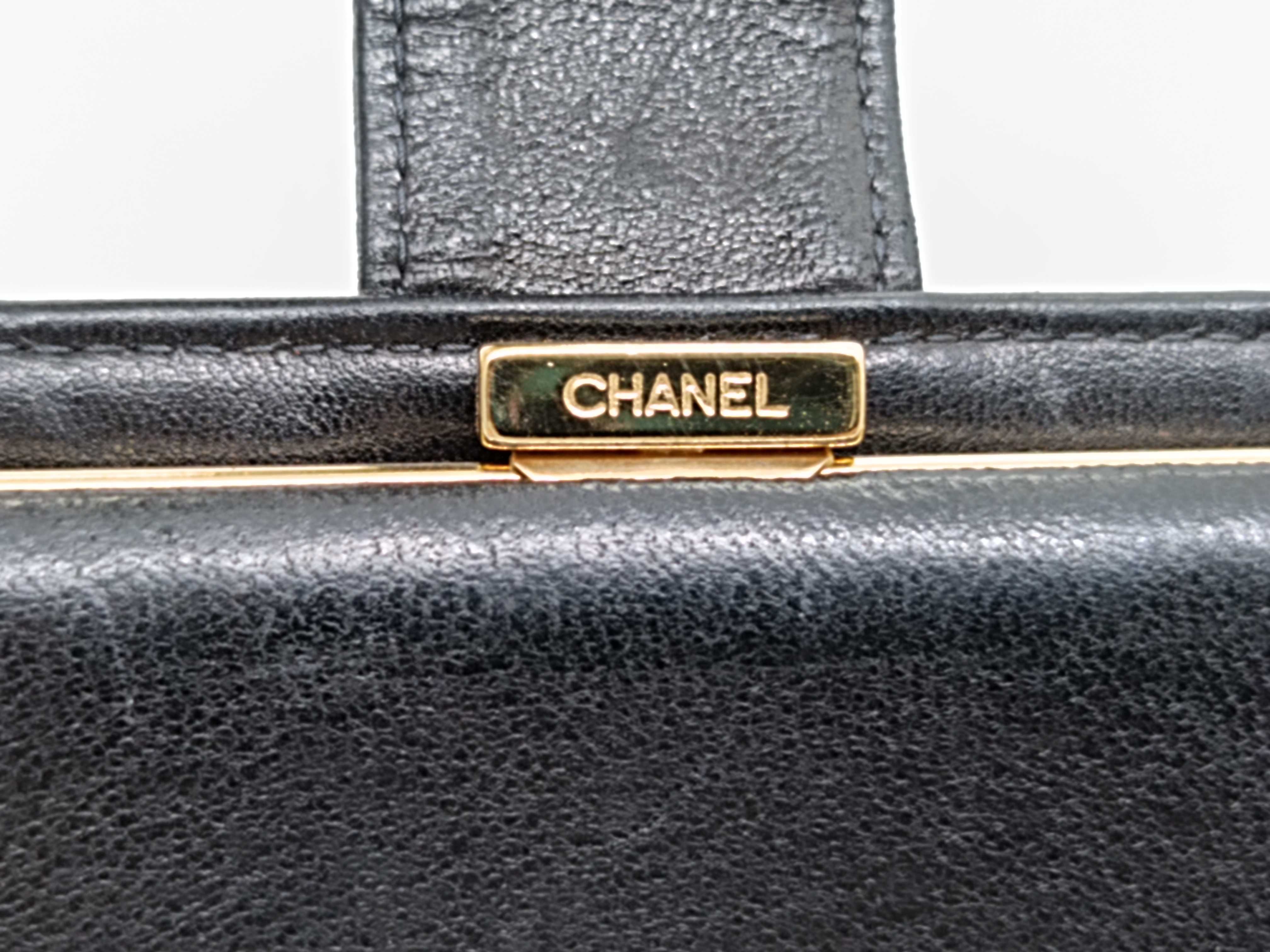 Caviar Skin Bi-fold Long Wallet / Coco Mark Black Wallet — view 9