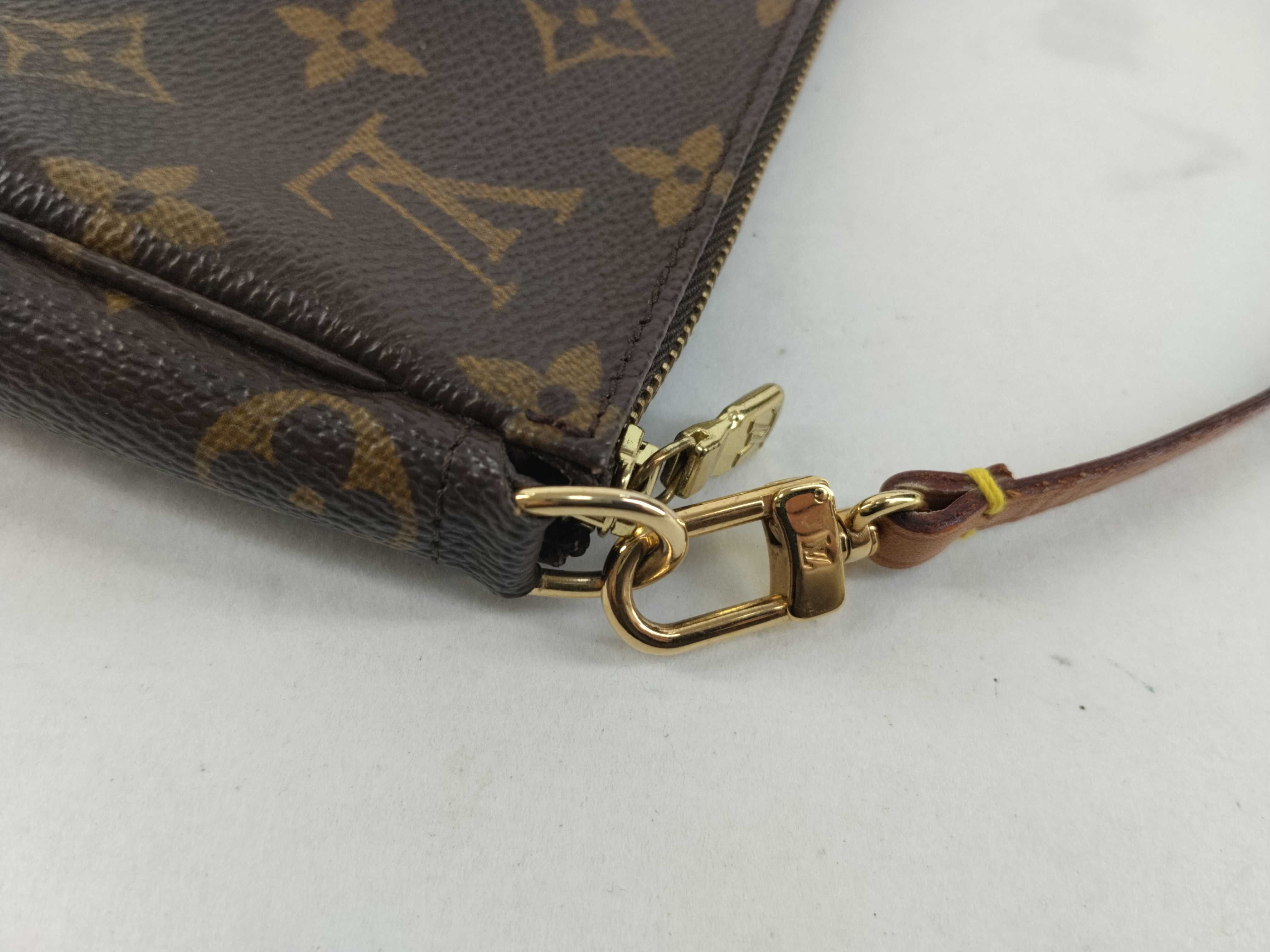 Monogram Pochette Accessoires M51980 AR1011 Pouch — view 6