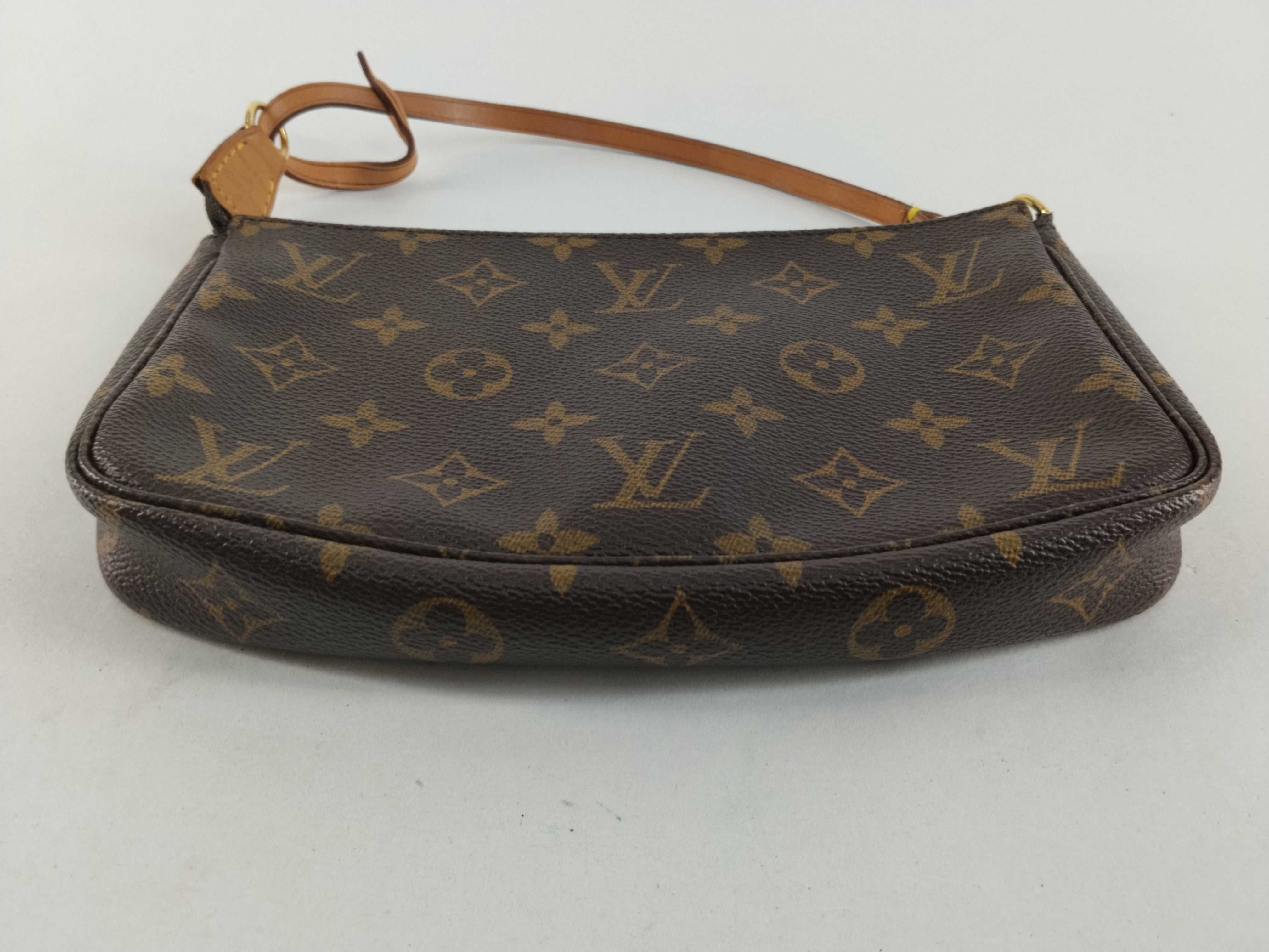 Monogram Pochette Accessoires M51980 AR1011 Pouch — view 8