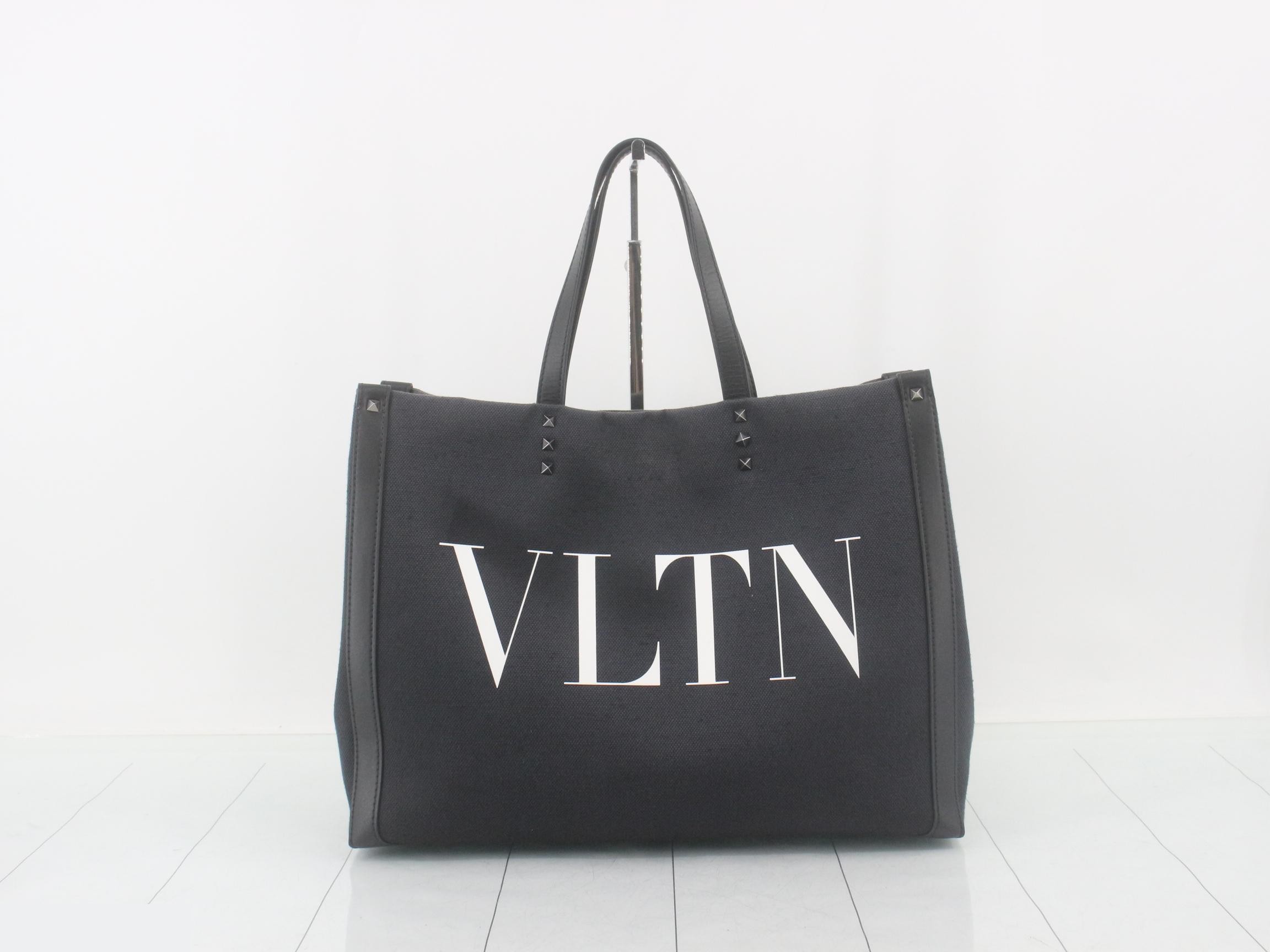 Other lines: Bags and tote bags