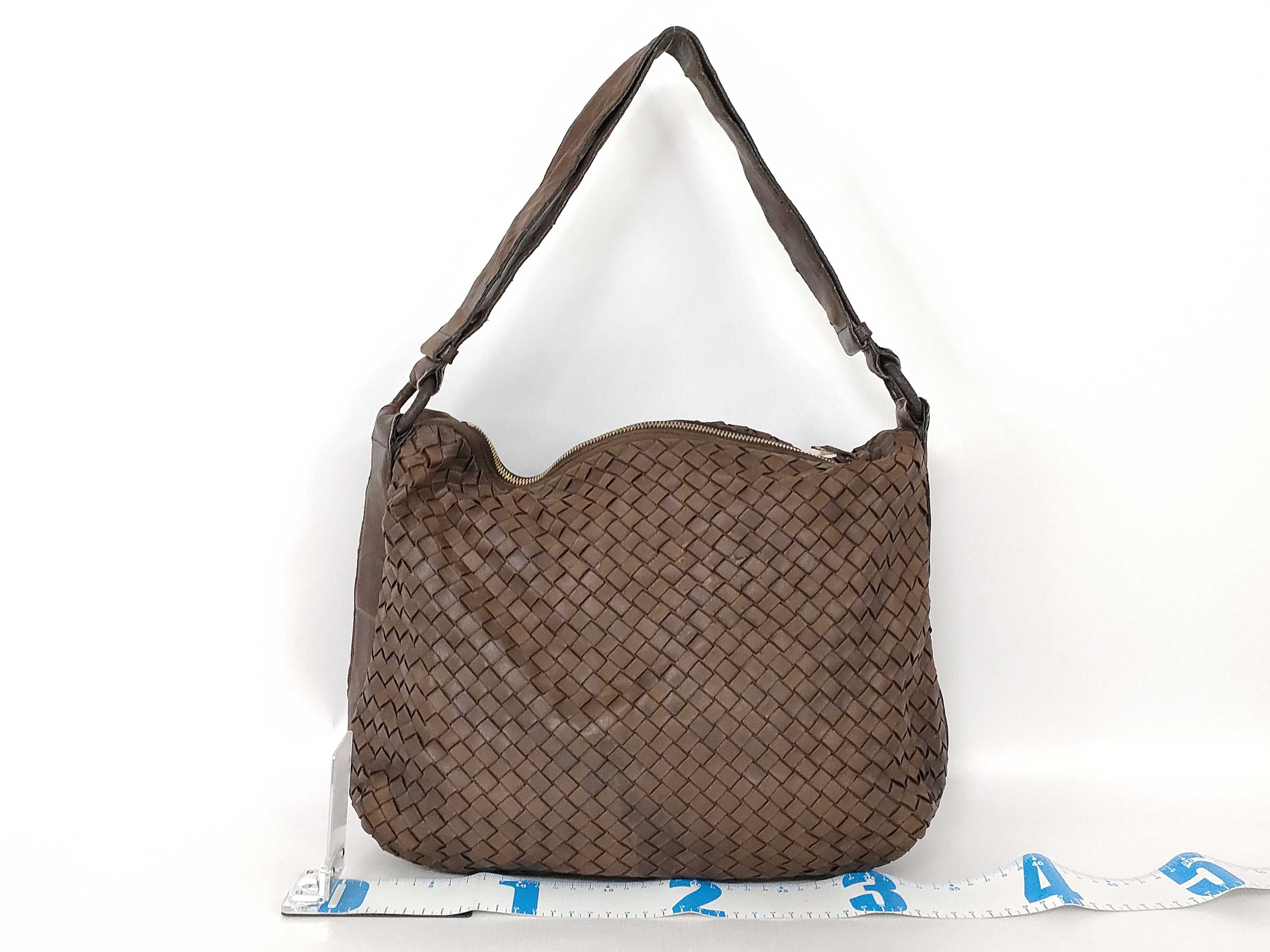 Intrecciato Bottega Veneta Shoulder Bag Intrecciato Leather Bag Shoulder Bag — view 2