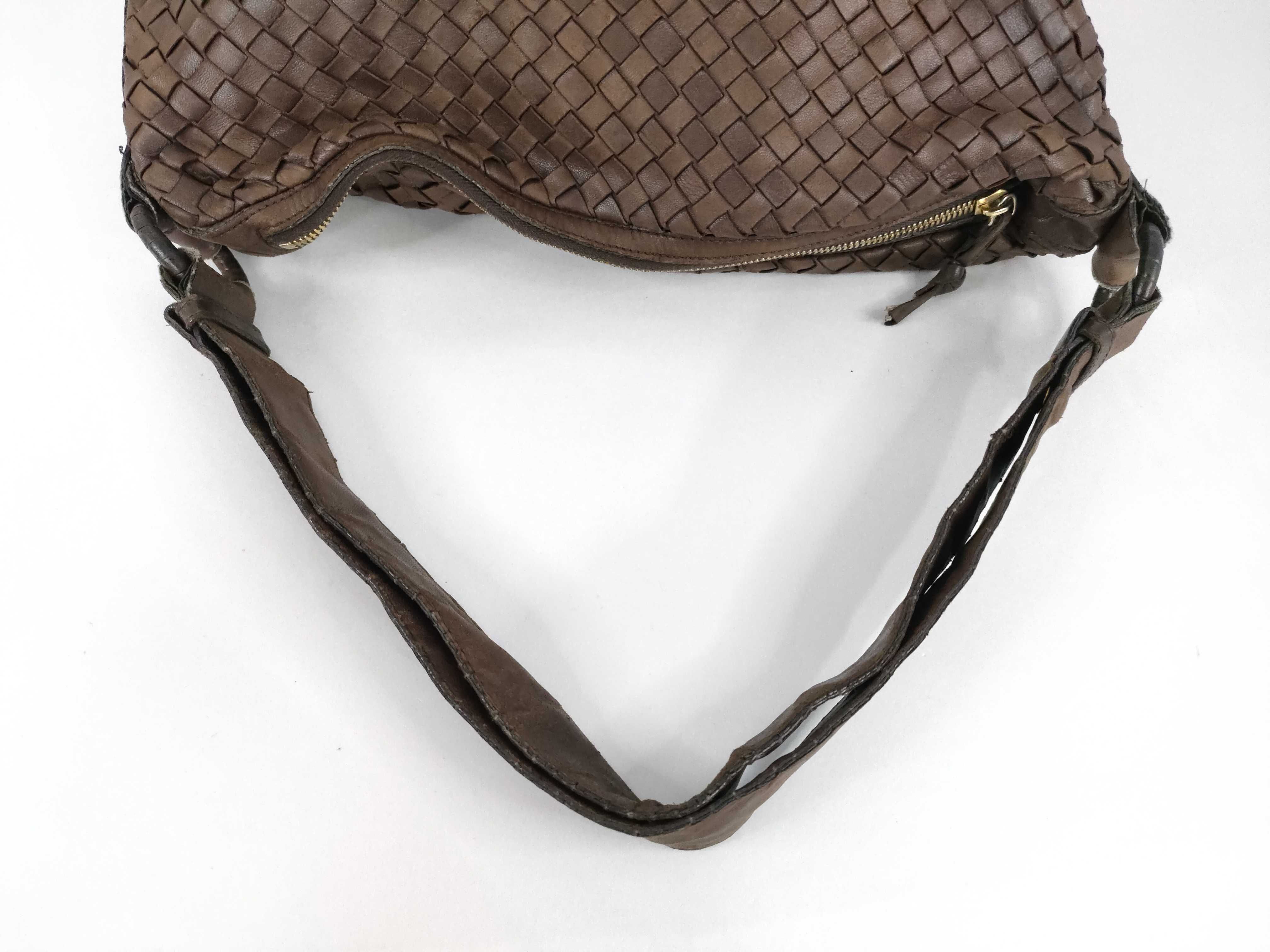 Intrecciato Bottega Veneta Shoulder Bag Intrecciato Leather Bag Shoulder Bag — view 3