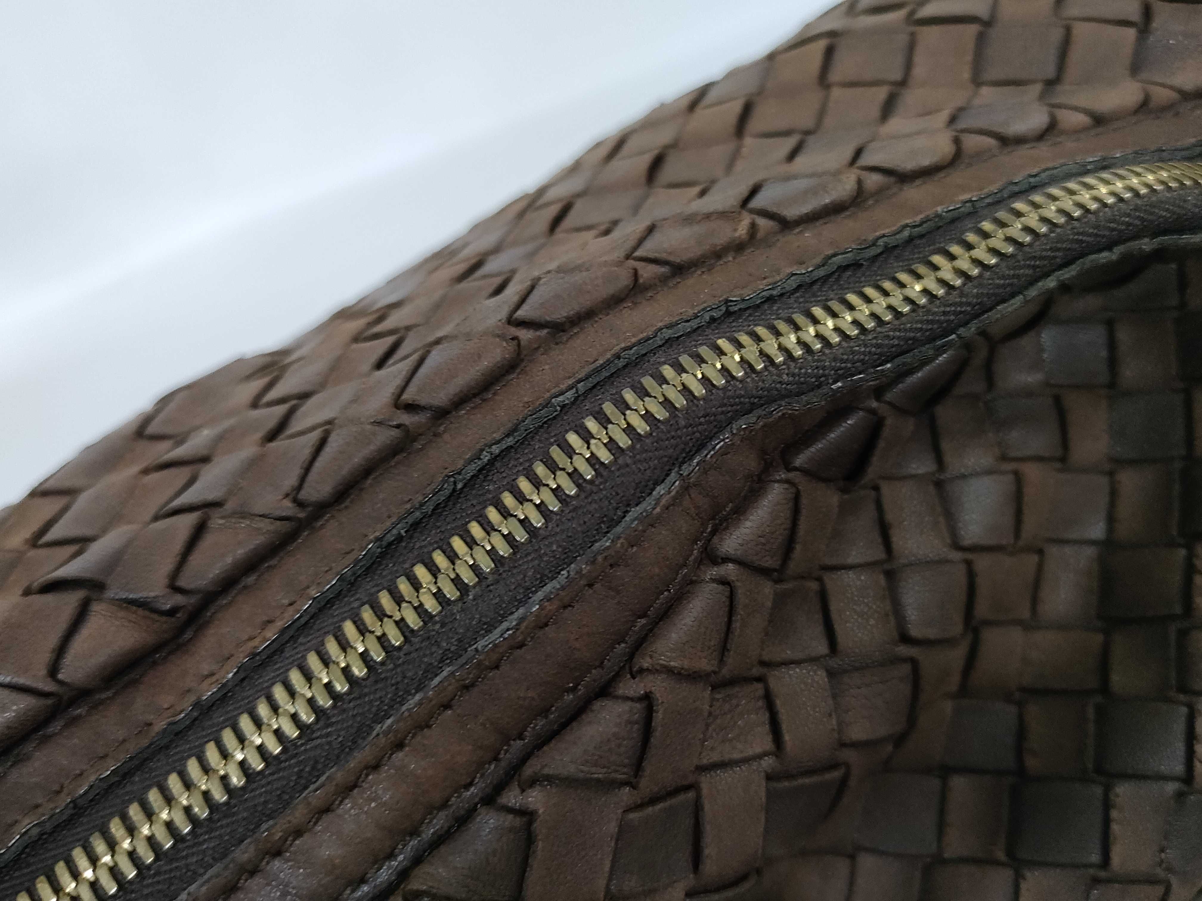 Intrecciato Bottega Veneta Shoulder Bag Intrecciato Leather Bag Shoulder Bag — view 8