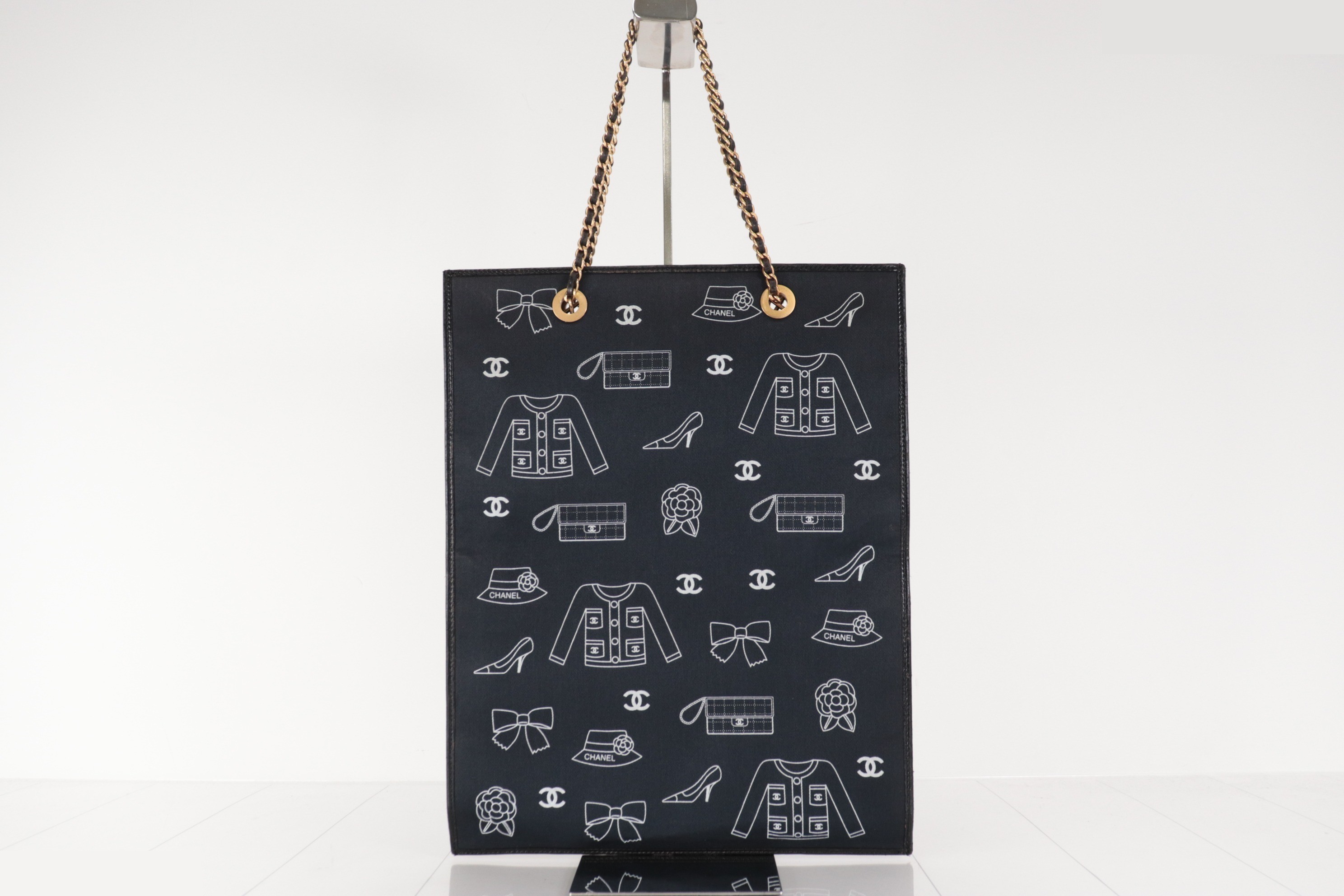 Icon Series (Bags) - Tote Bag, No. 7 — view 2