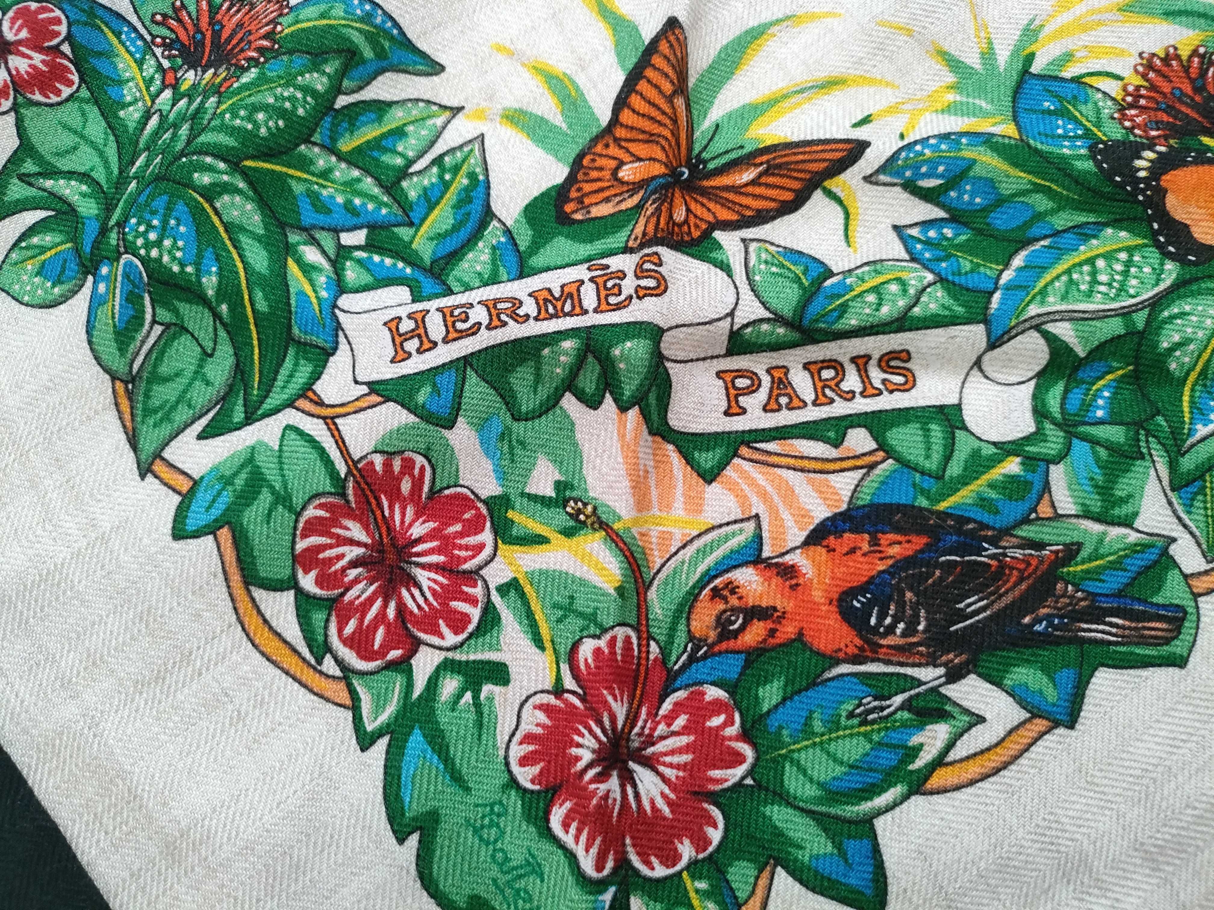 JUNGLE LOVE Triangle Stole and other accessories — view 4