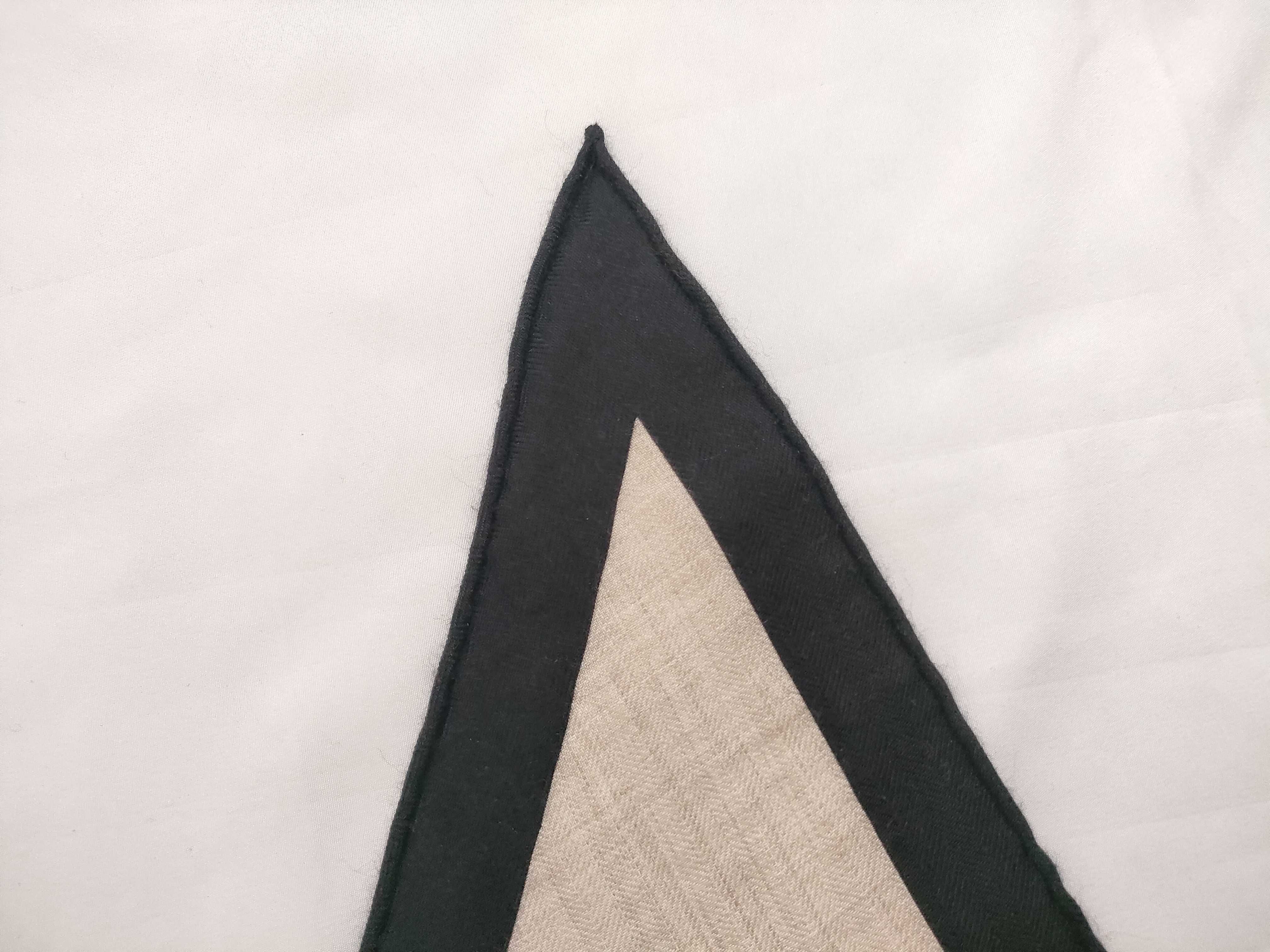 JUNGLE LOVE Triangle Stole and other accessories — view 6
