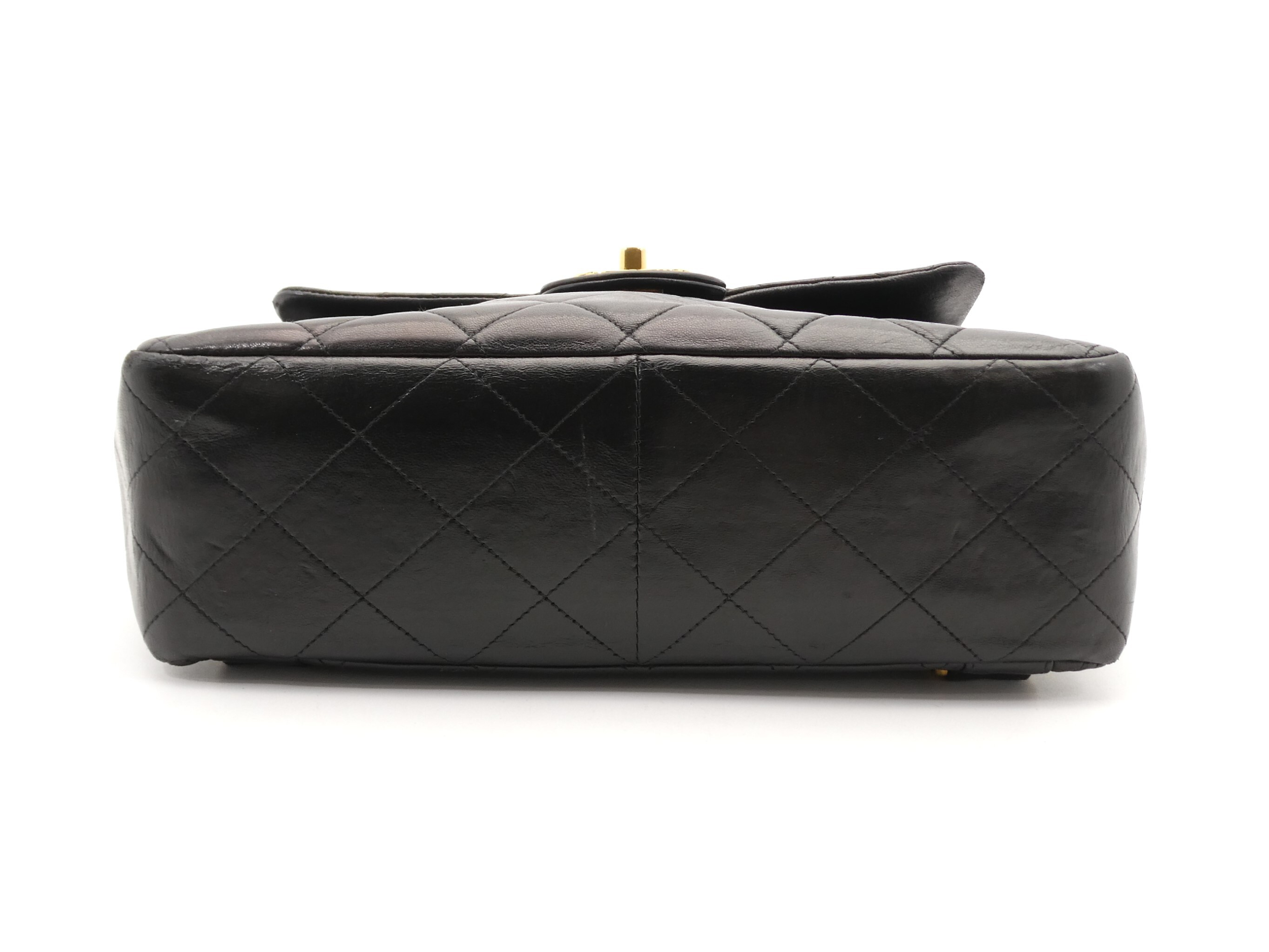 Matelassé Coco Mark Turnlock Chain Backpack — view 5