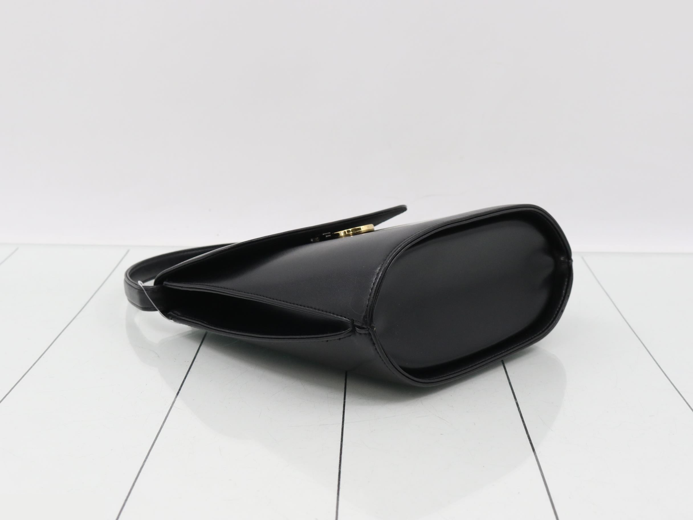 Diana Black W20 H21 D9 — view 5