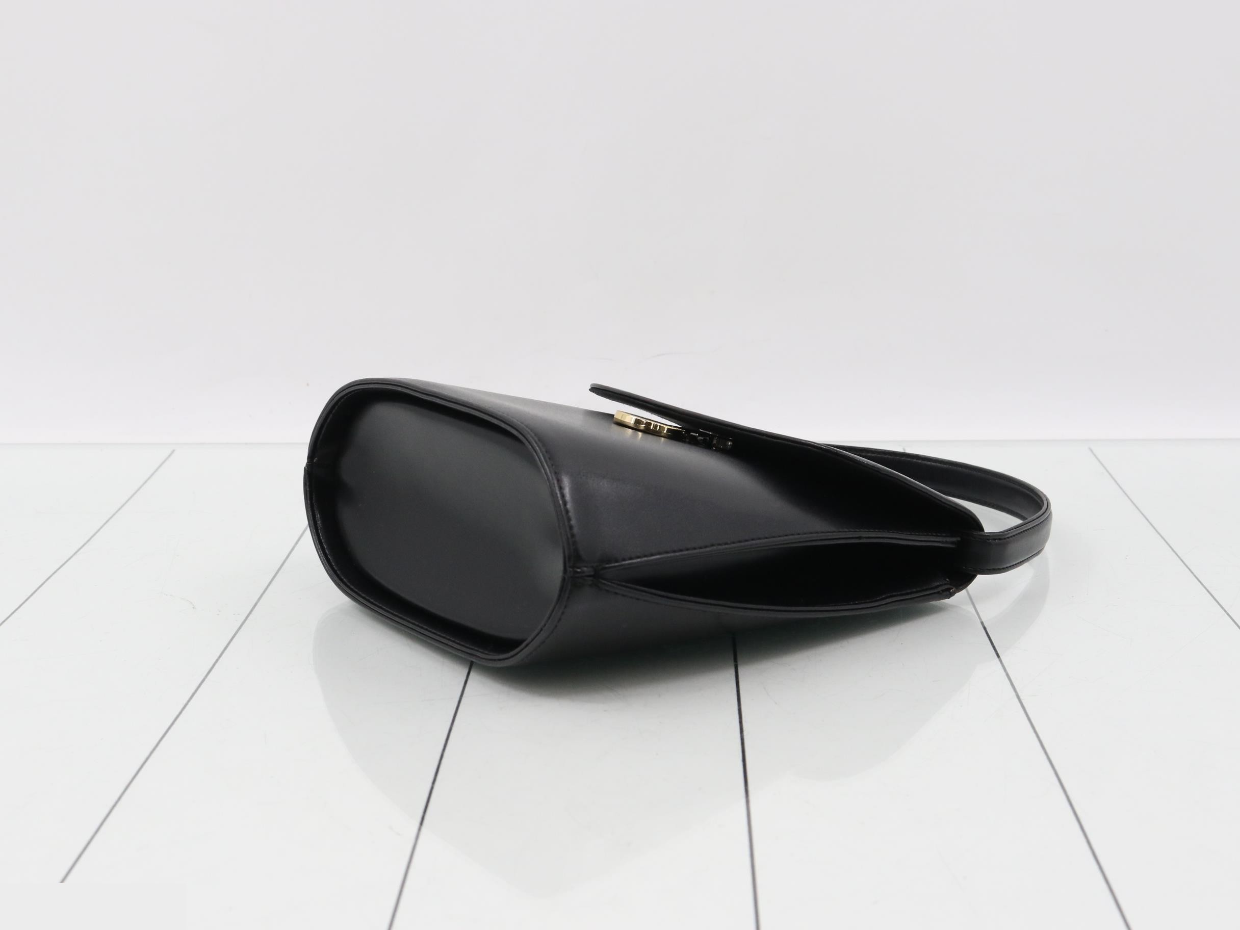 Diana Black W20 H21 D9 — view 6