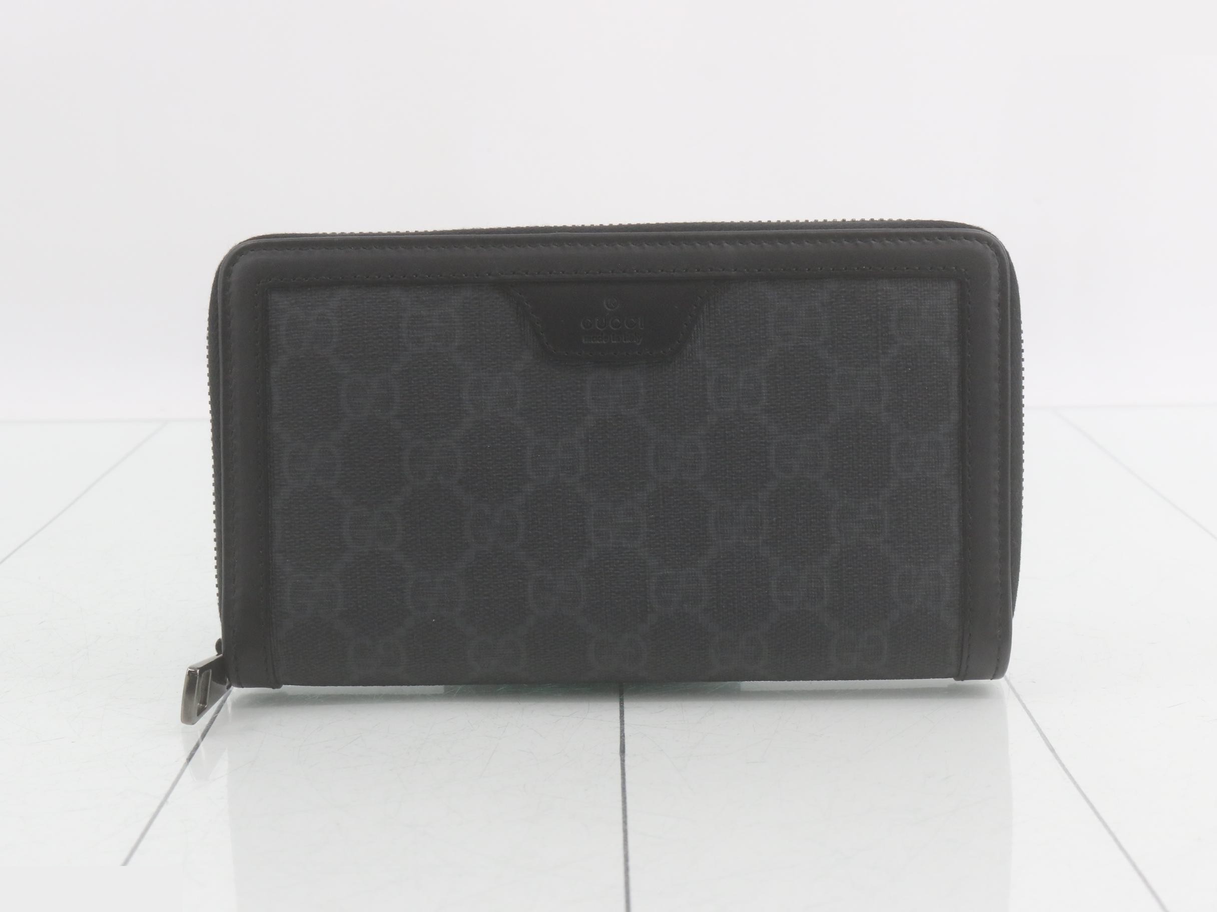 322147 Round Zipper Long Wallet, GG Canvas, Black