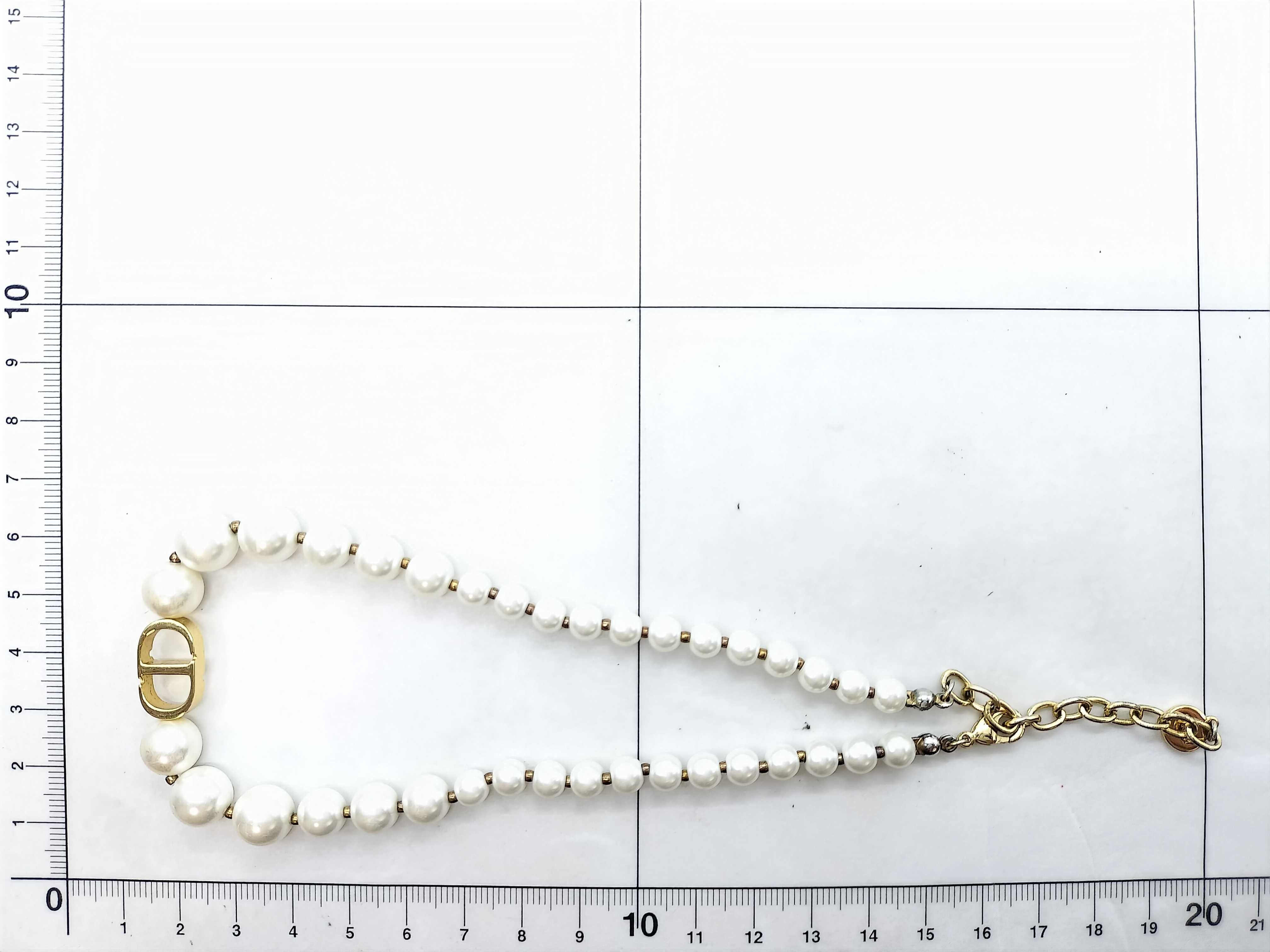 30 Montaigne Faux Pearl Necklace CD Logo GP Gold Necklace — view 6