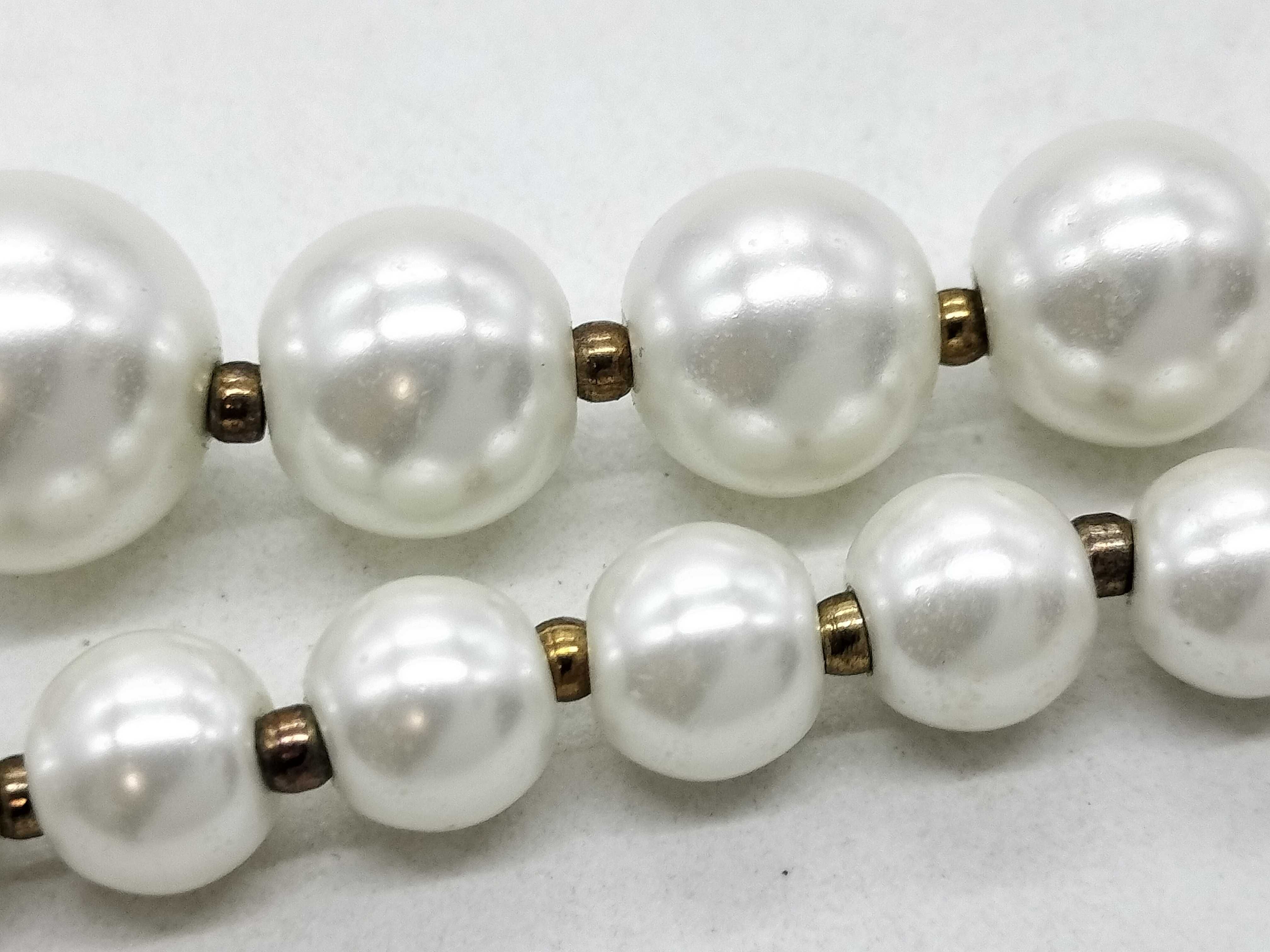 30 Montaigne Faux Pearl Necklace CD Logo GP Gold Necklace — view 8