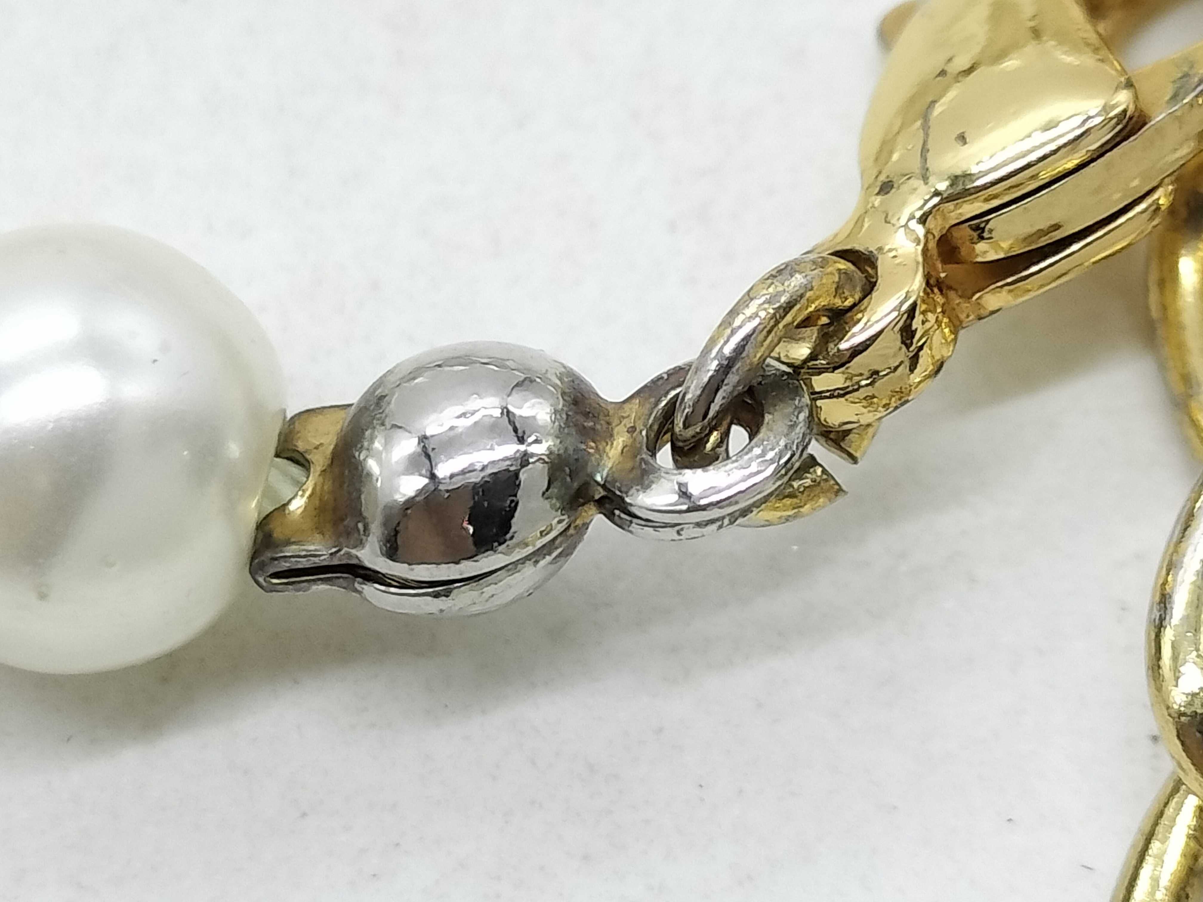 30 Montaigne Faux Pearl Necklace CD Logo GP Gold Necklace — view 9