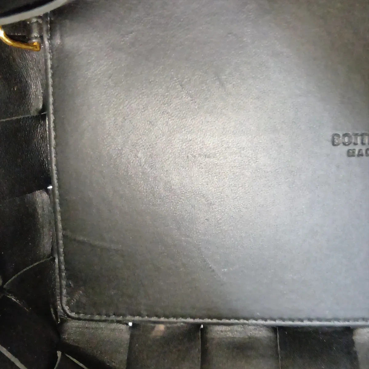 Intrecciato Leather Shoulder Bag, Black, Pouch, Mold — view 12
