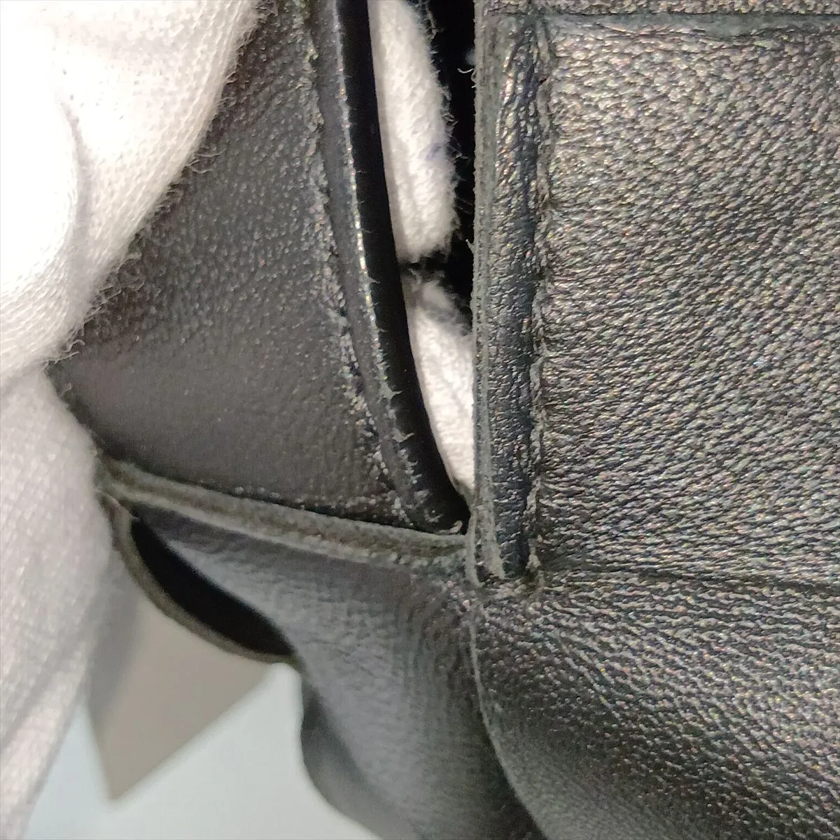 Intrecciato Leather Shoulder Bag, Black, Pouch, Mold — view 13