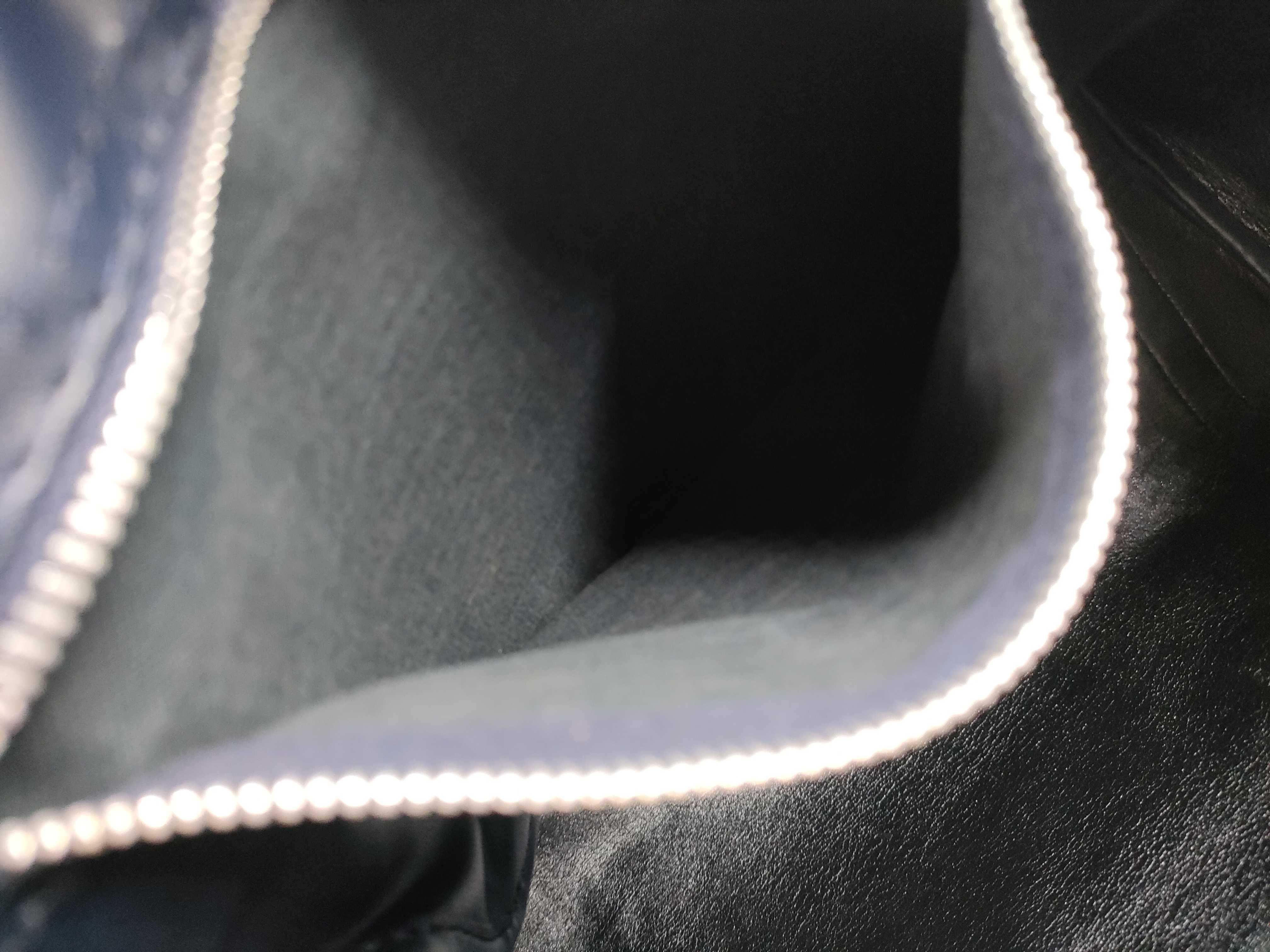 Trotter Boston Bag — view 11