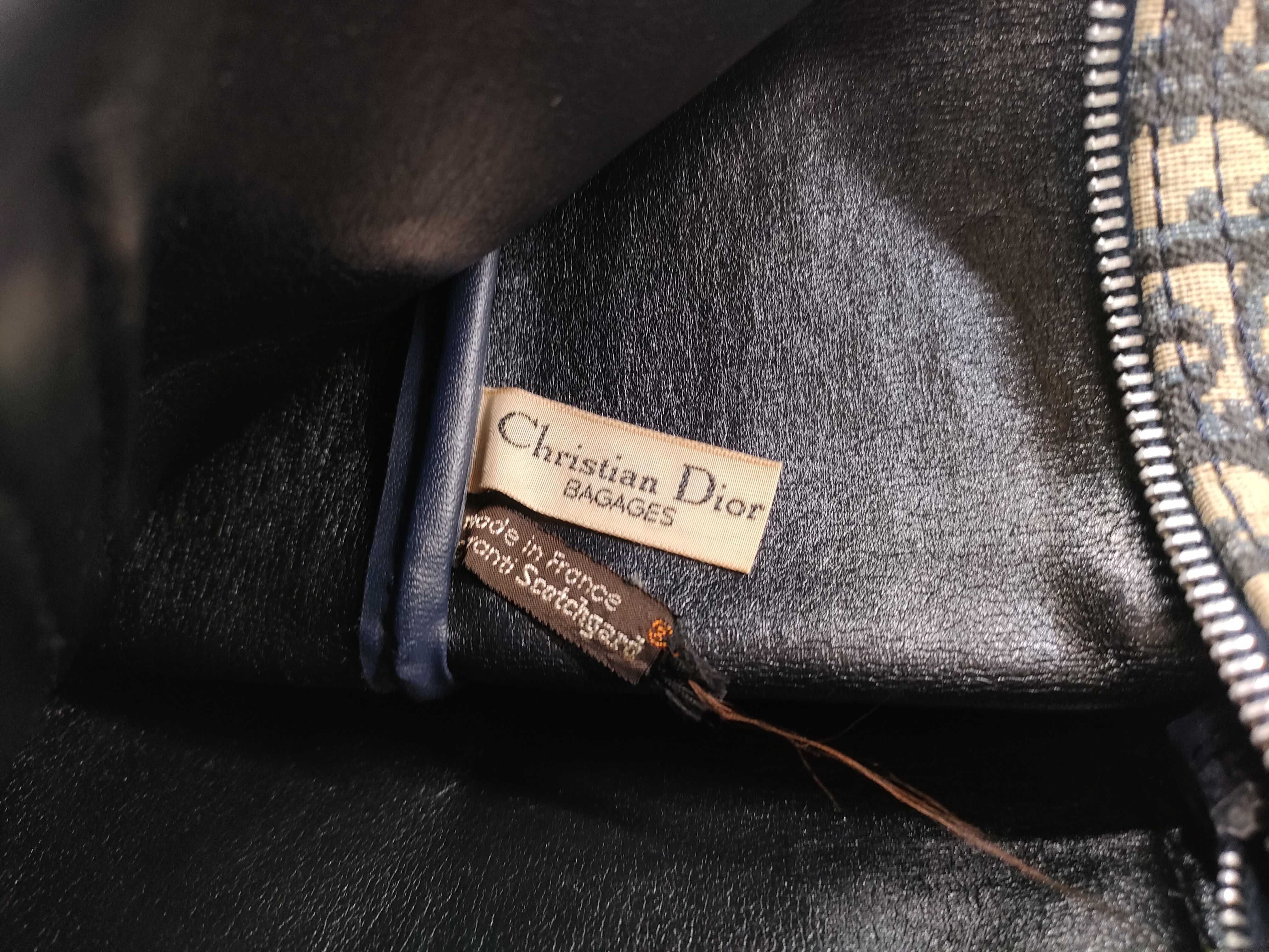 Trotter Boston Bag — view 13
