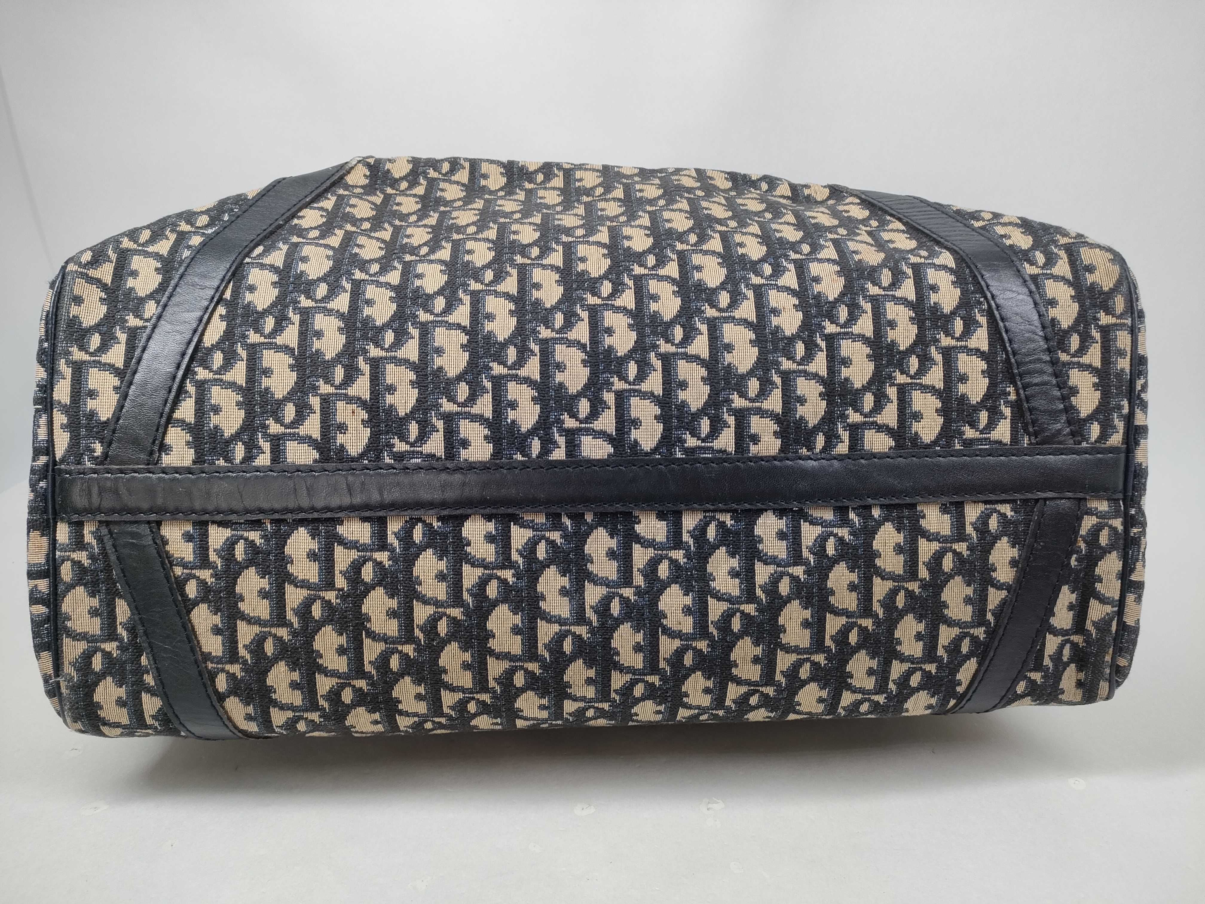 Trotter Boston Bag — view 9