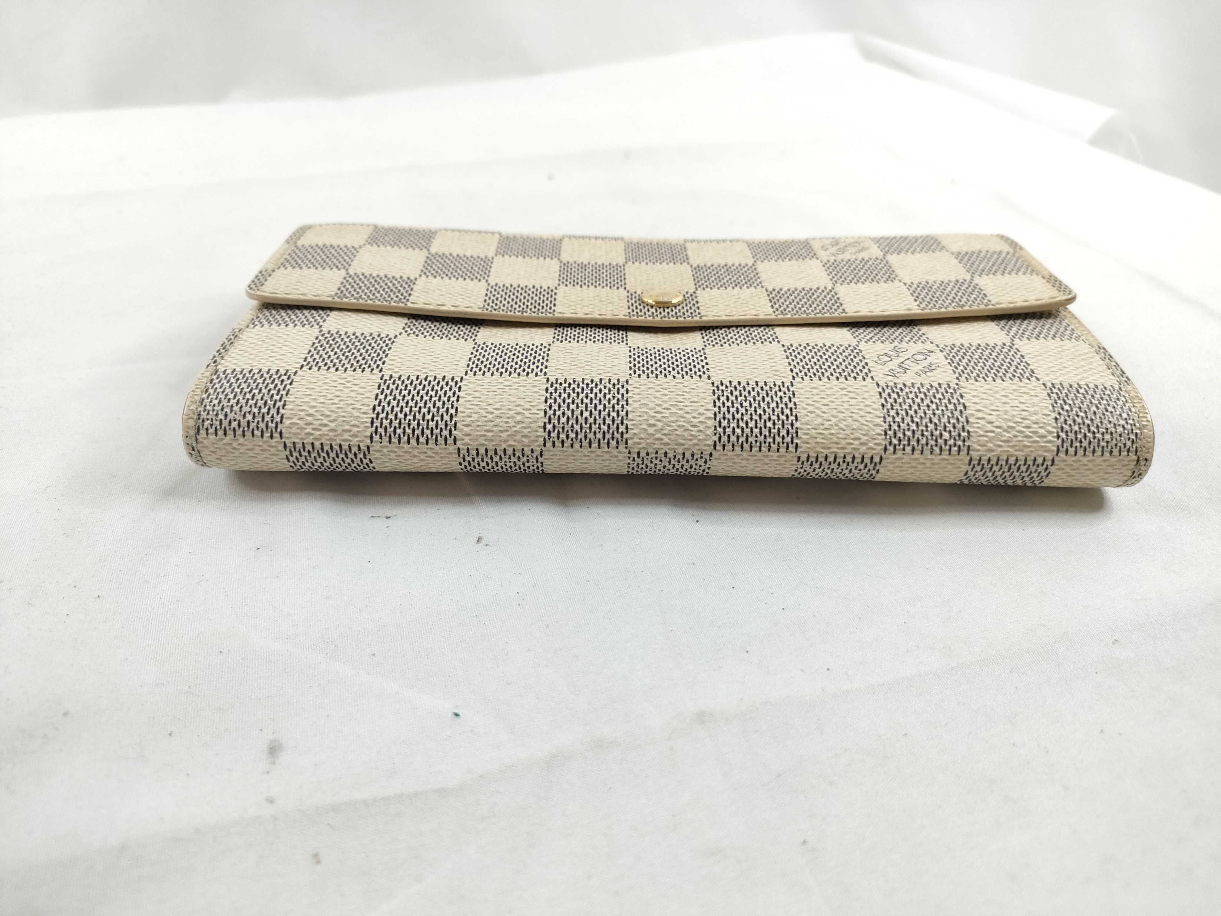 Damier Azur Louis Vuitton Portefeuille Sarah Wallet — view 6